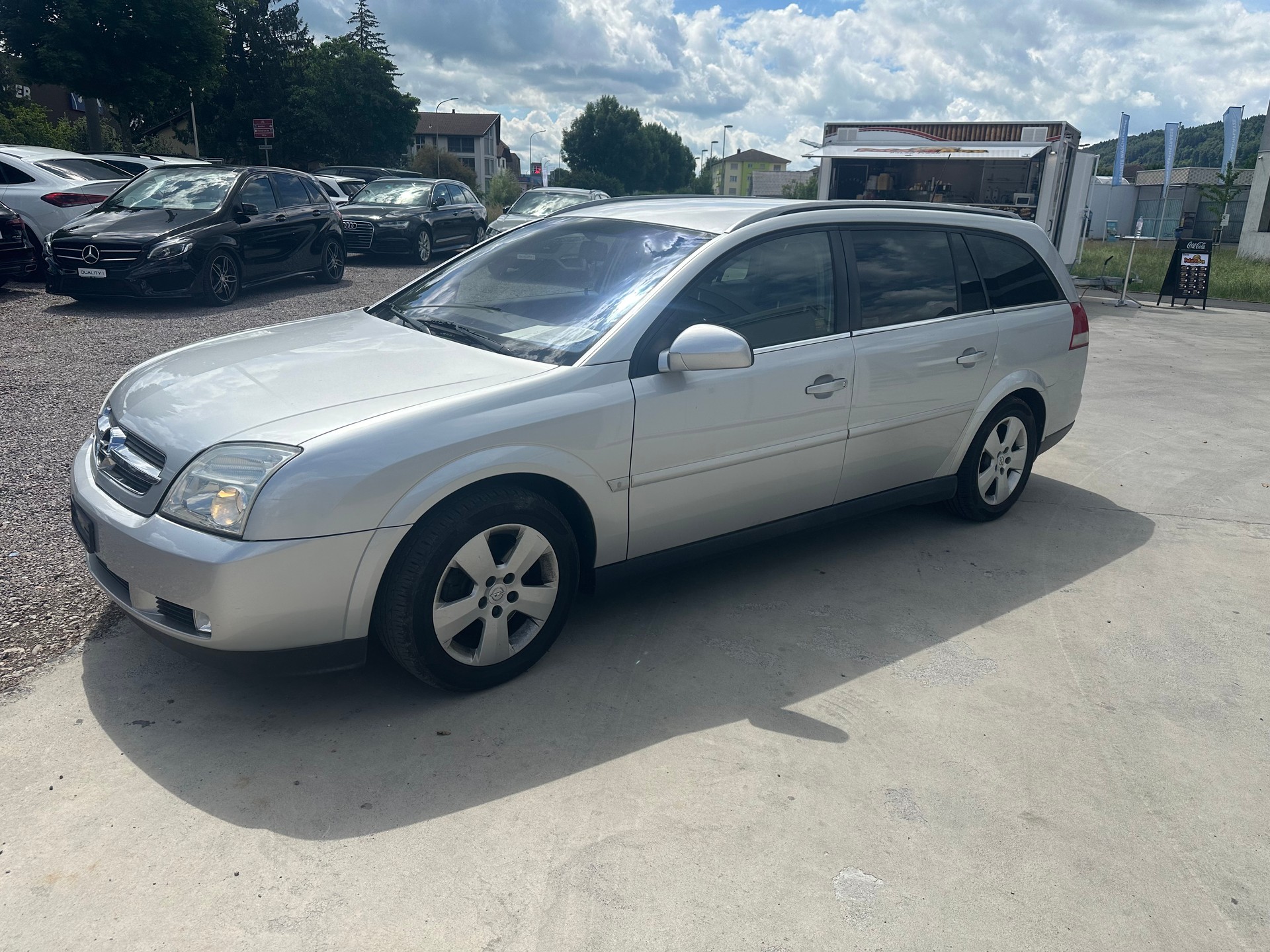OPEL Vectra Caravan 3.2 Cosmo-image-13