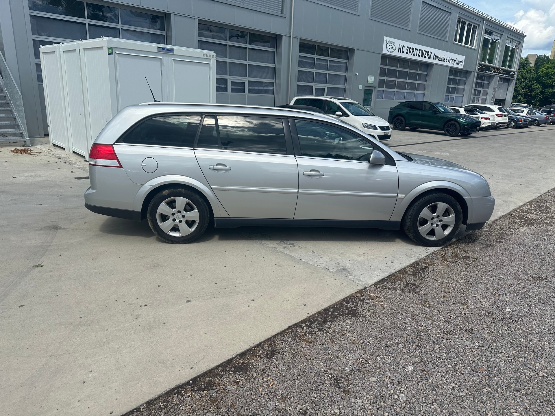 OPEL Vectra Caravan 3.2 Cosmo-image-4