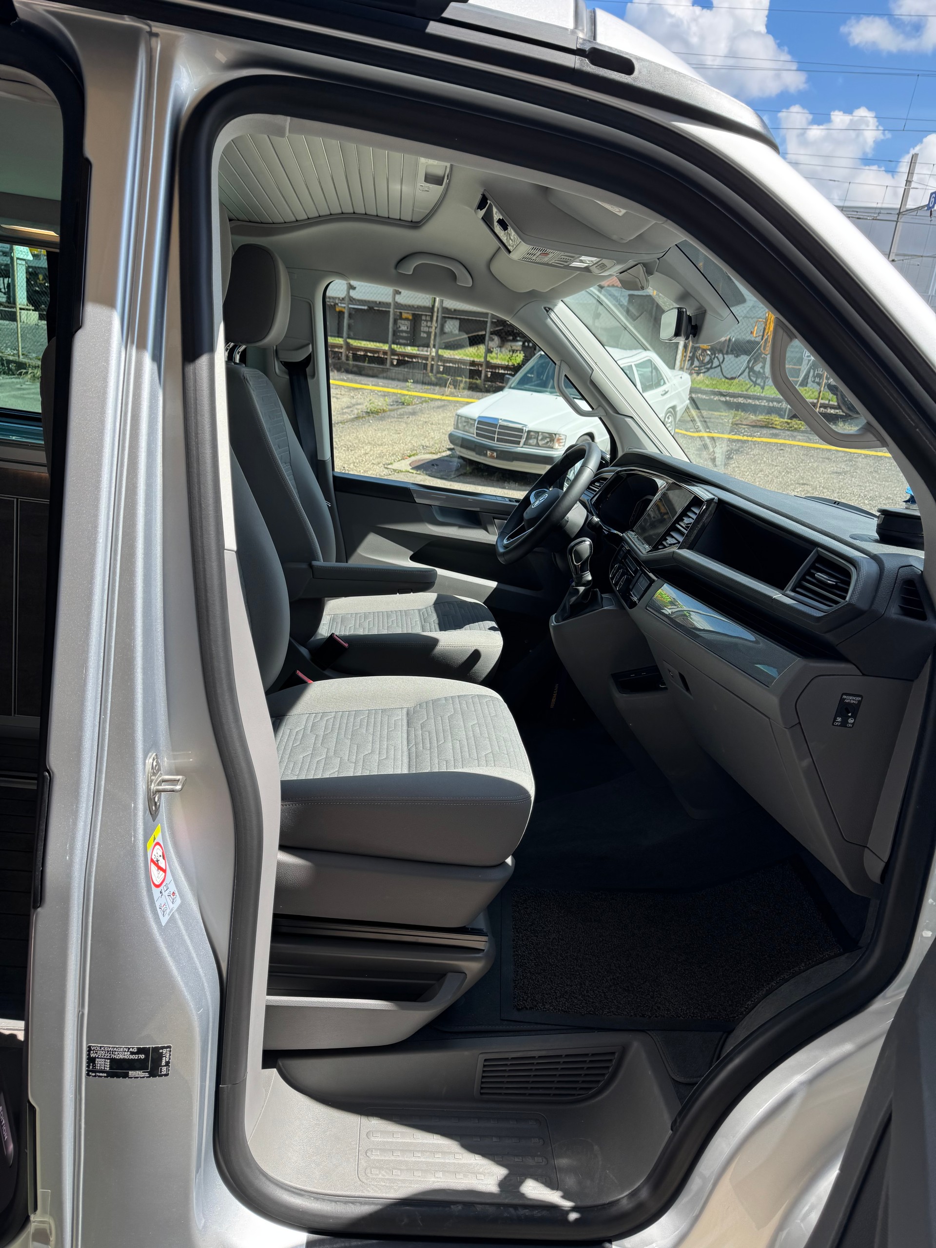 VW California 2.0 TDI Ocean-image-8