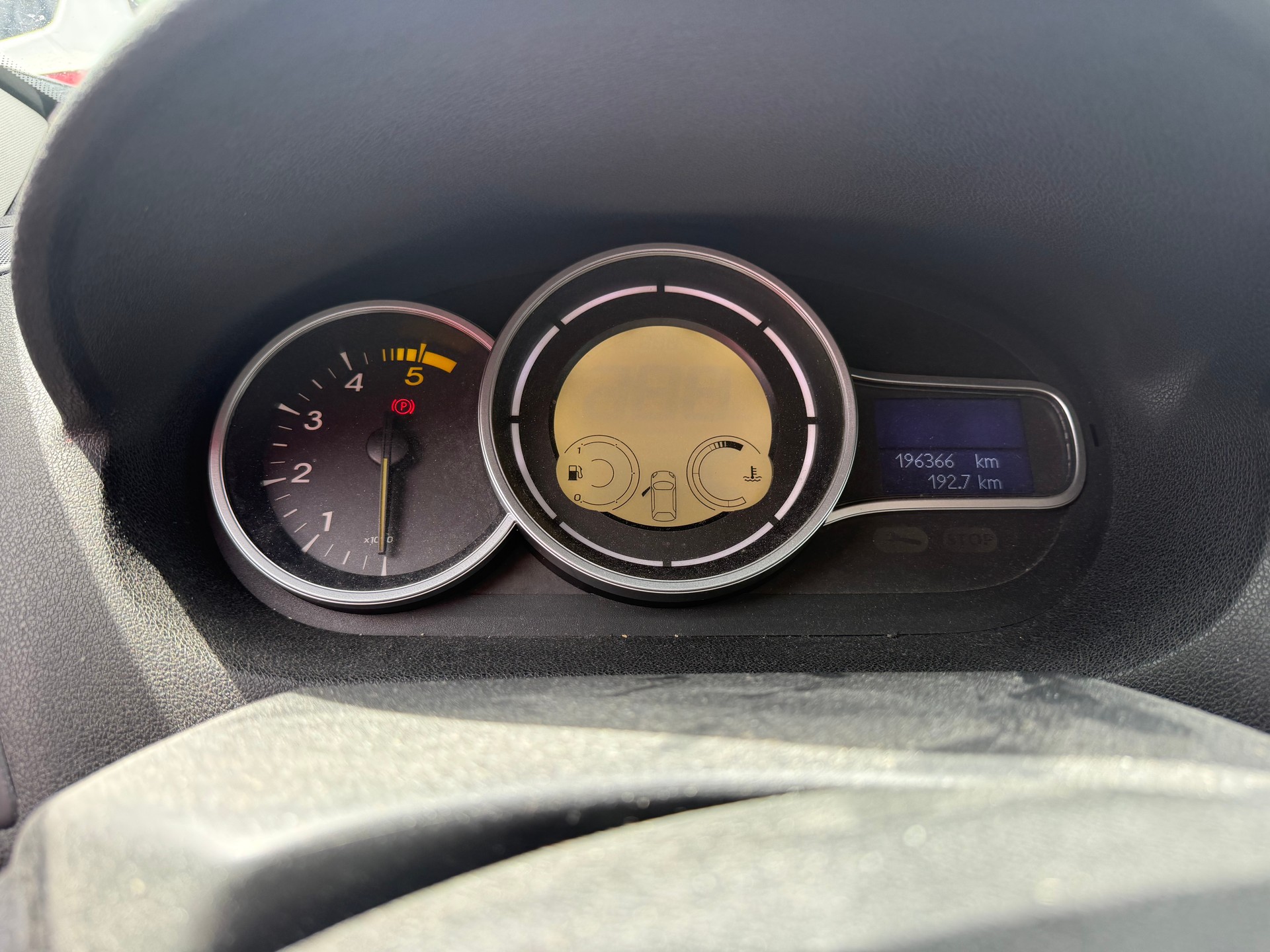 RENAULT Mégane Grandtour 1.5 dCi Expression-image-7