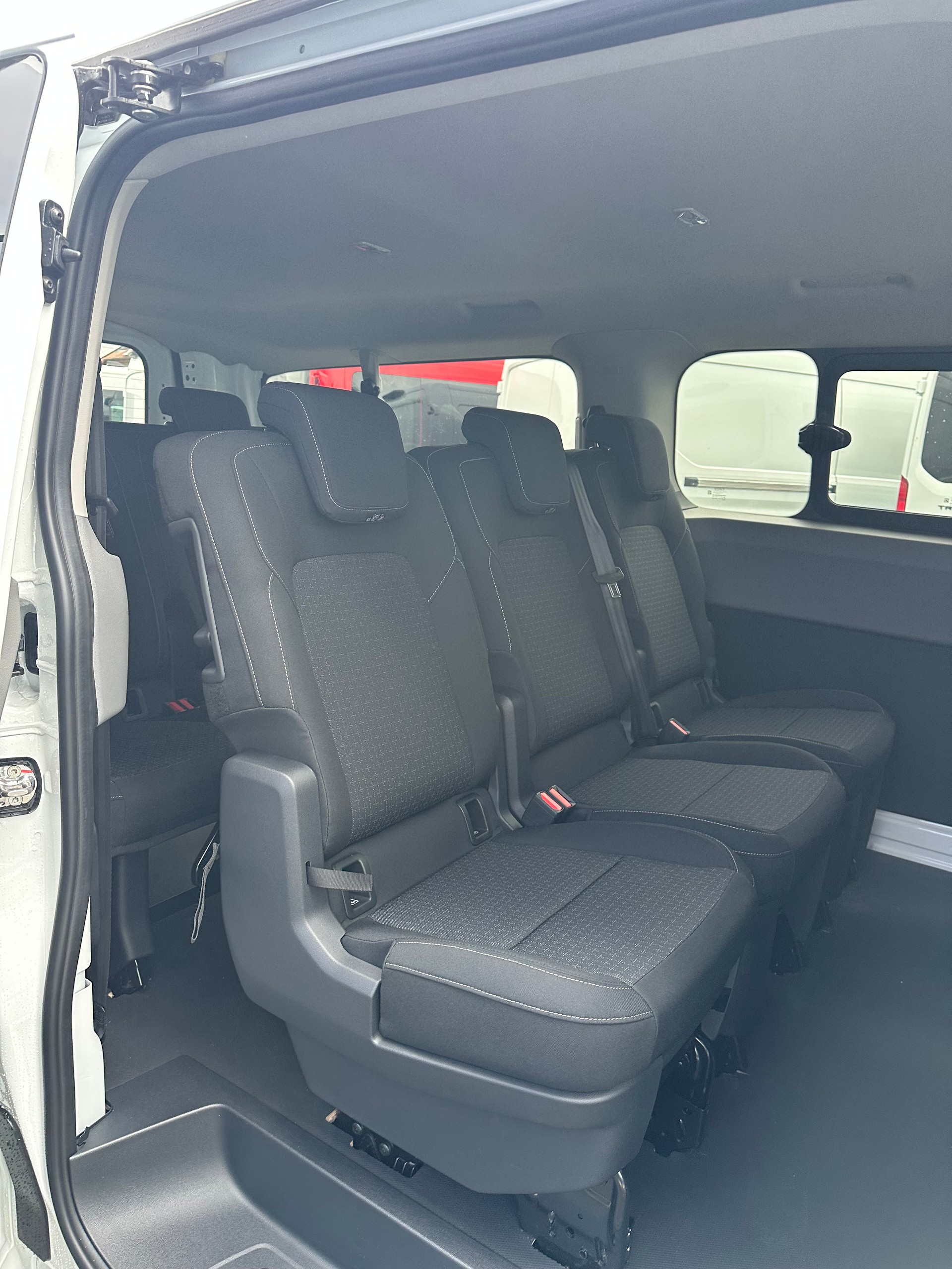 FORD Transit C combi 340 L2 2.5 Dur Trend/PHEV-image-14