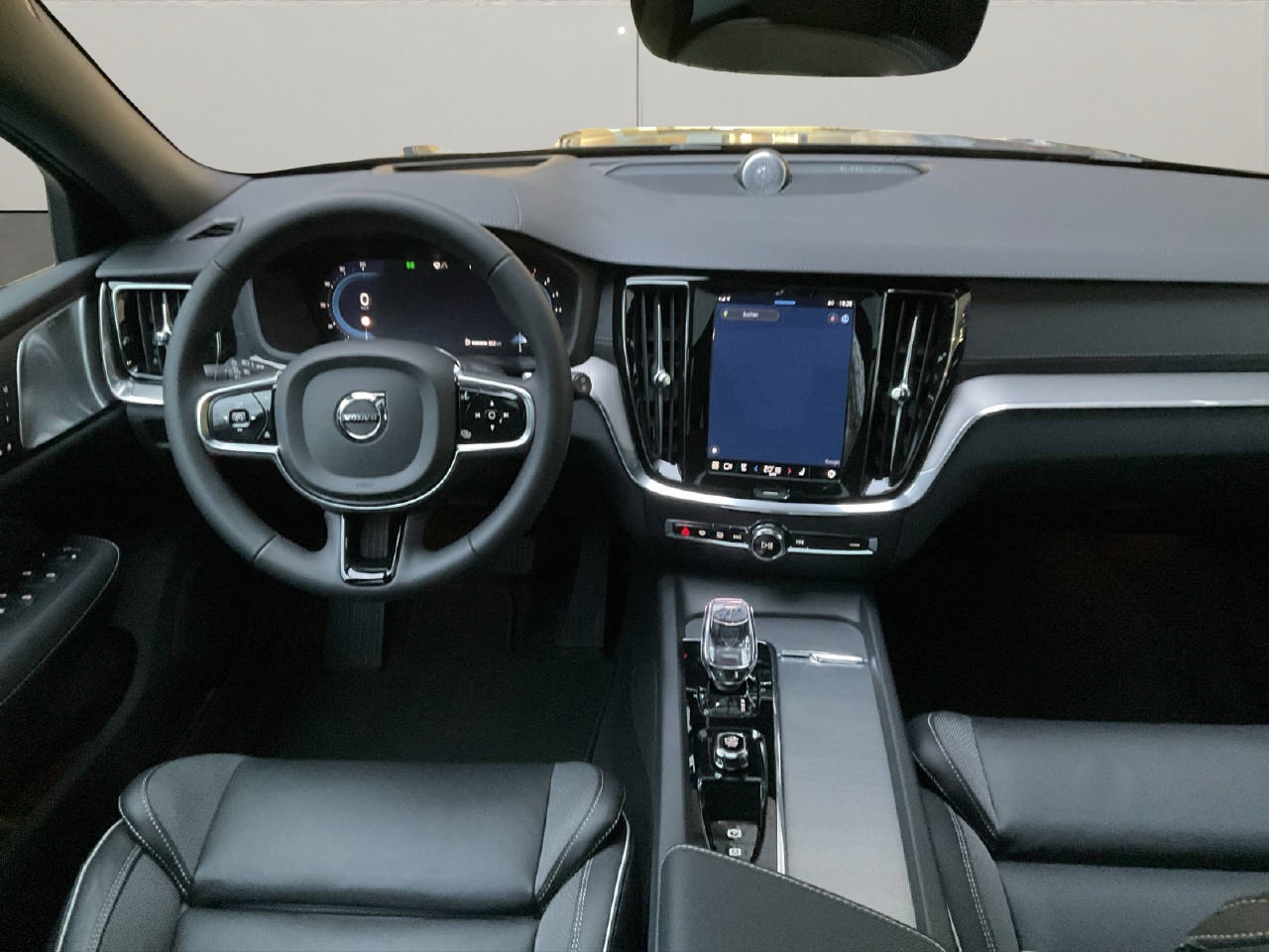 VOLVO V60 2.0 B4 Ultimate Dark-image-5