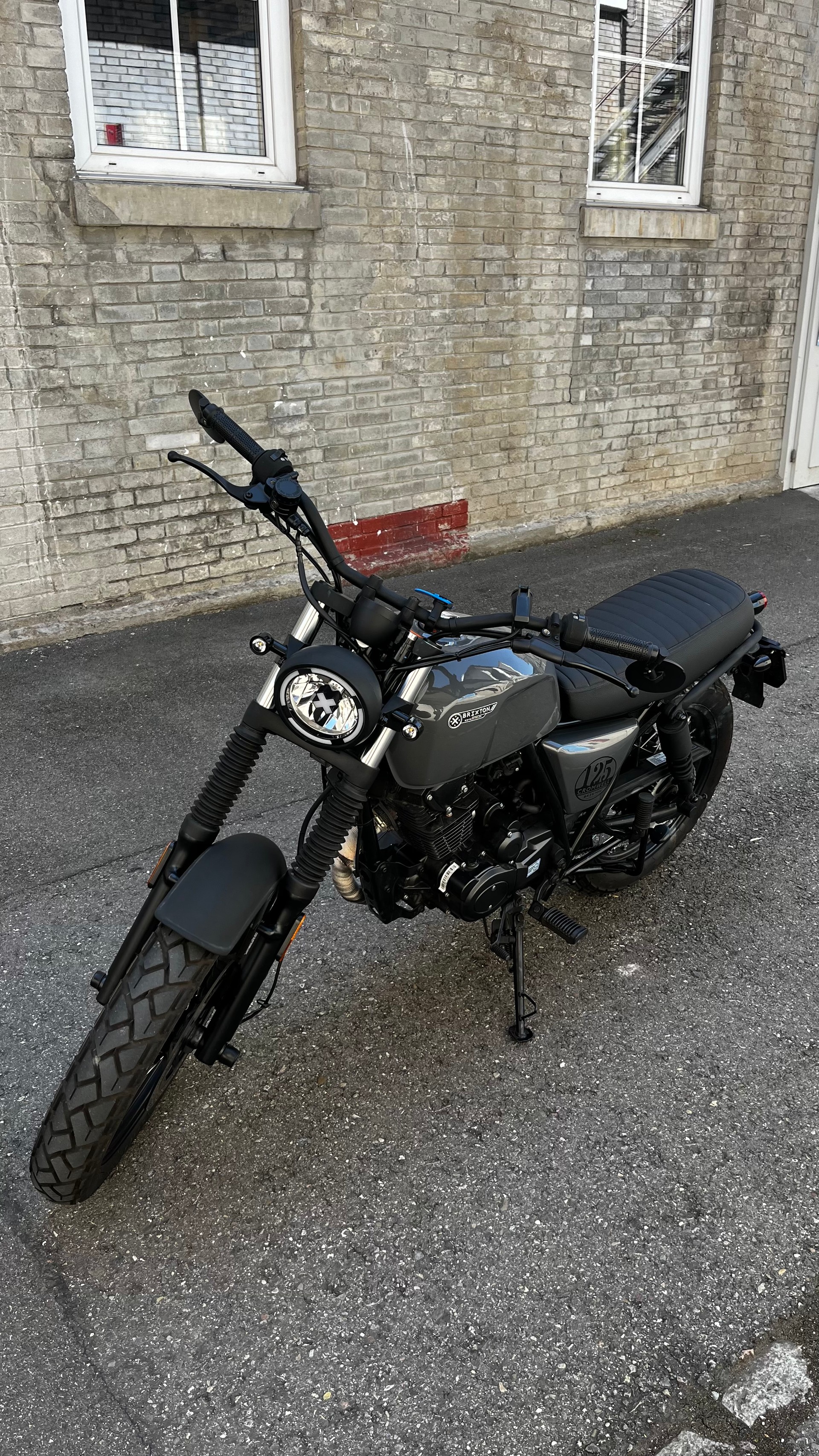 BRIXTON Cromwell 125 CBS-image-0