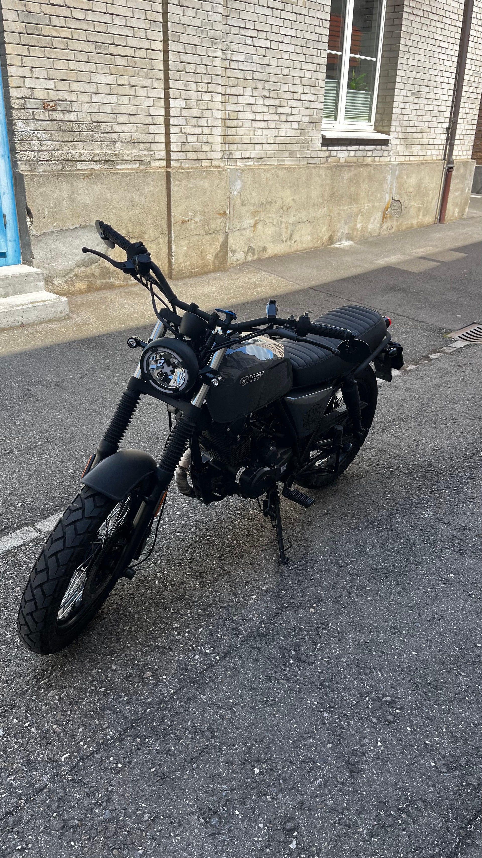 BRIXTON Cromwell 125 CBS-image-8