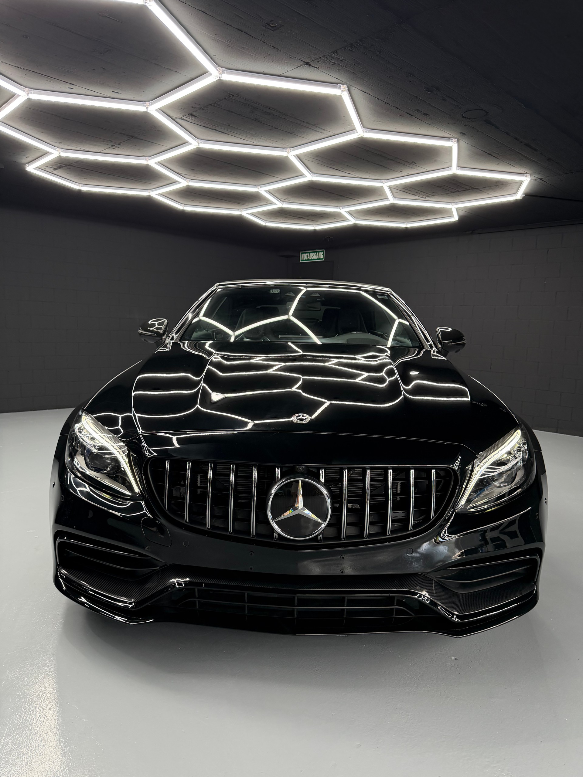 MERCEDES-BENZ C 63 S AMG Premium + 9G-tronic-image-9