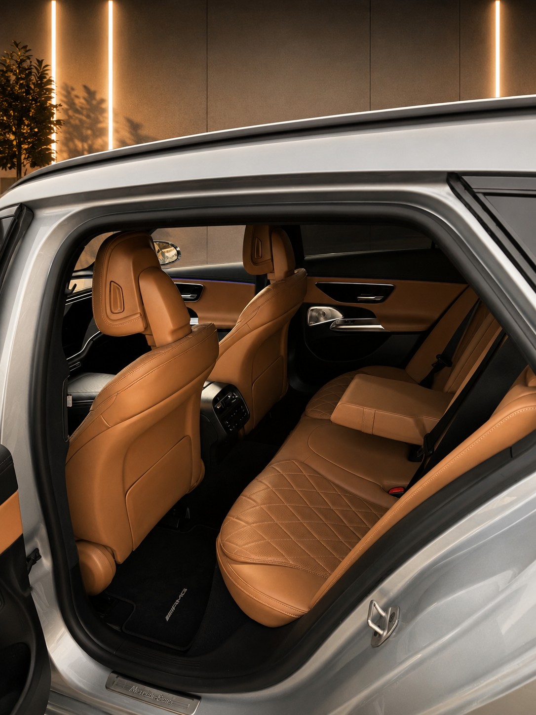 MERCEDES-BENZ E 300-image-4