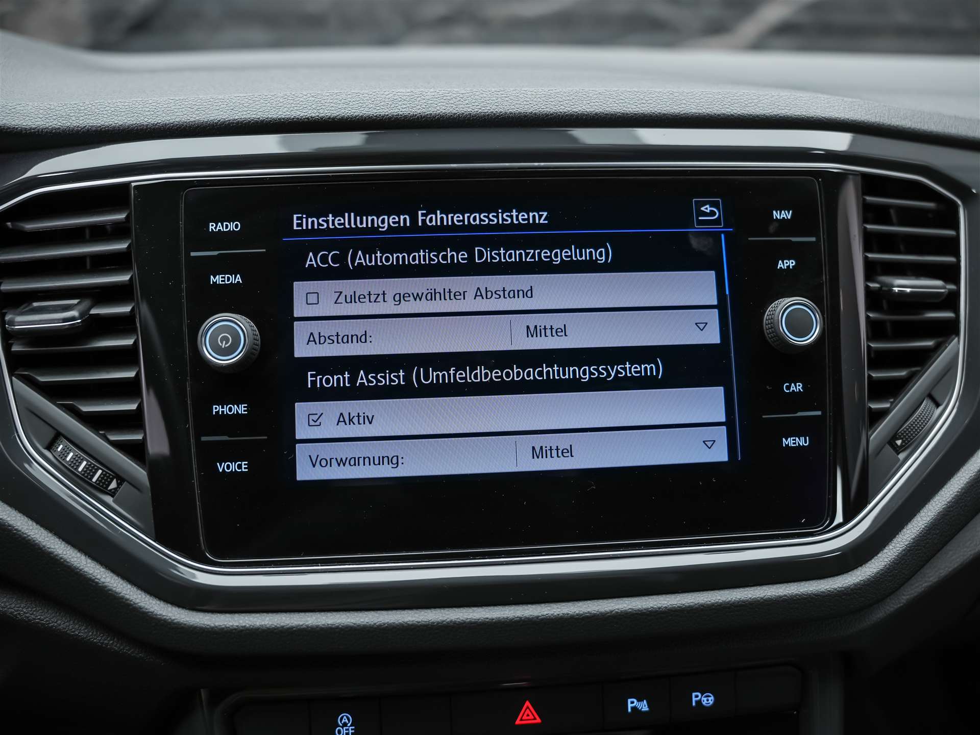 VW T-Roc 2.0 TSI Sport DSG 4Motion *Abstandsregler*Sitzheizung*Lenkradheizung*-image-31