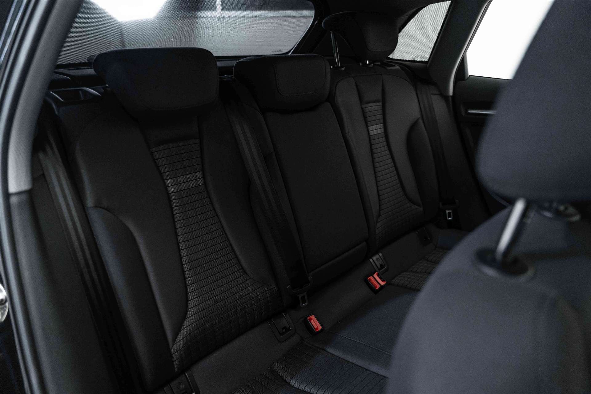 AUDI A3 Sportback 40 TFSI Sport quattro S-tronic-image-11