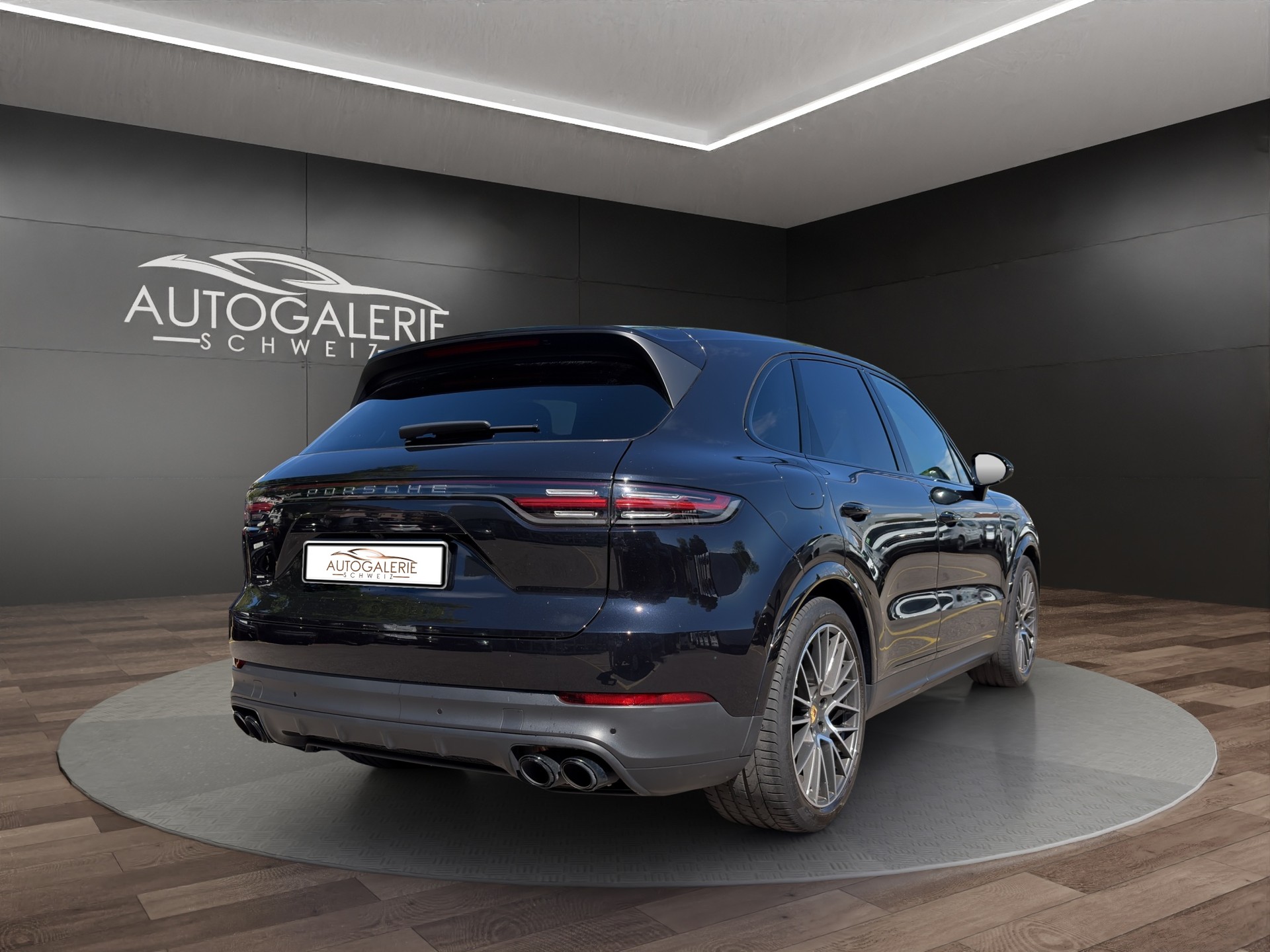 PORSCHE Cayenne Platinum Edition | CH Swiss Package | Porsche Approved bis 06/2027 | Luftfederung | Komfortsitze | 21" |-image-4