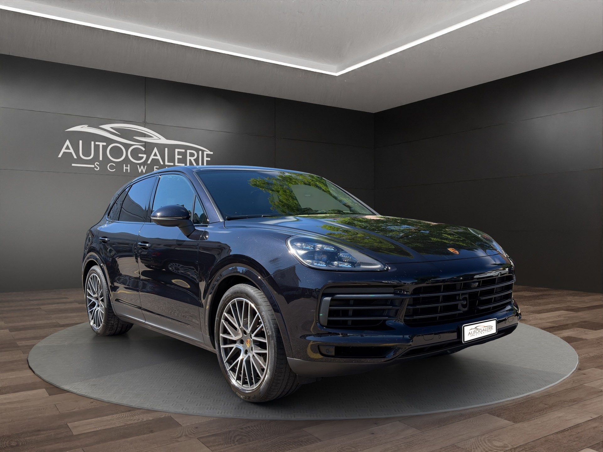 PORSCHE Cayenne Platinum Edition | CH Swiss Package | Porsche Approved bis 06/2027 | Luftfederung | Komfortsitze | 21" |-image-6
