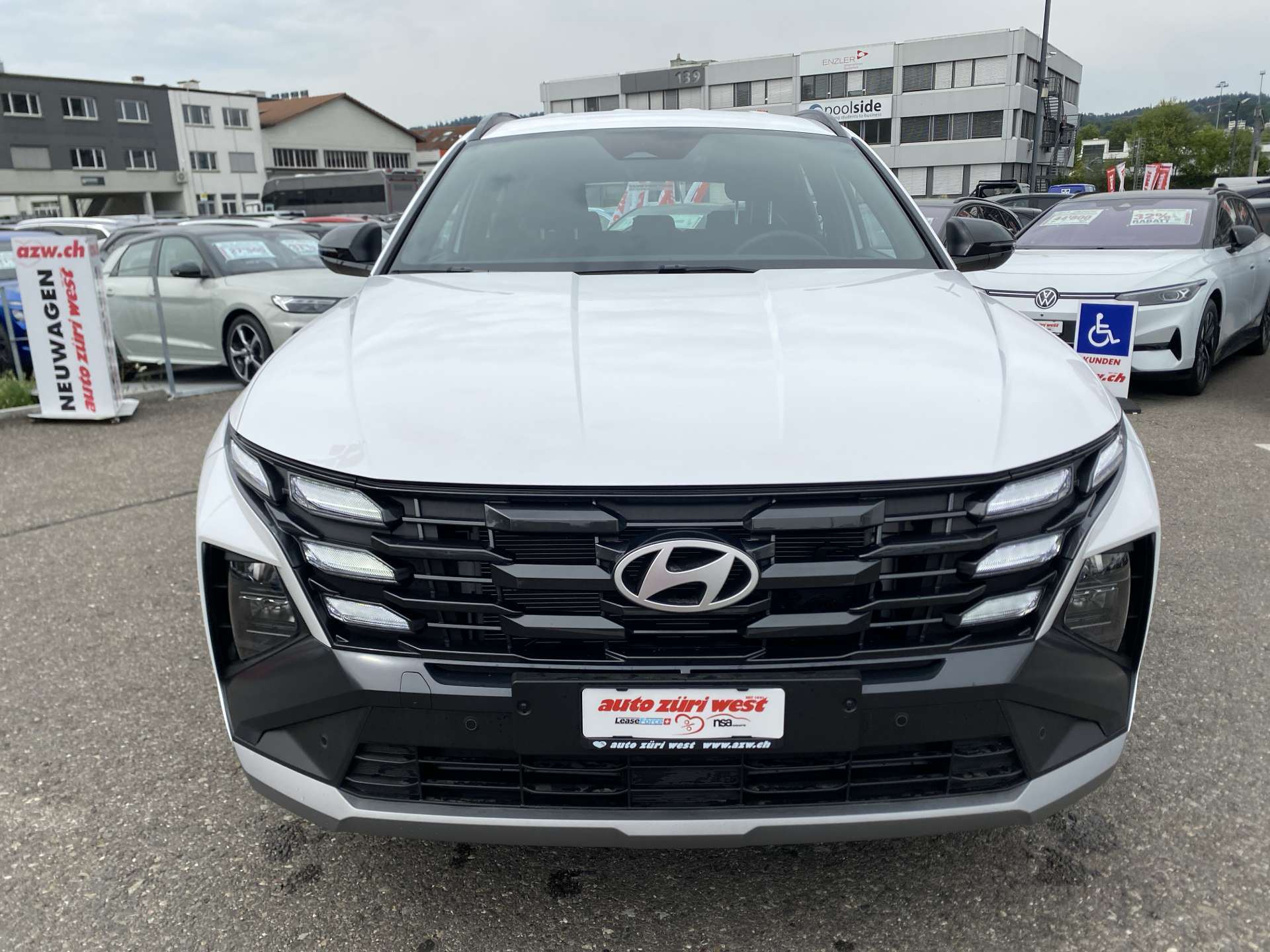 HYUNDAI Tucson 1.6 TGDI HEV Black Line Automat-image-13