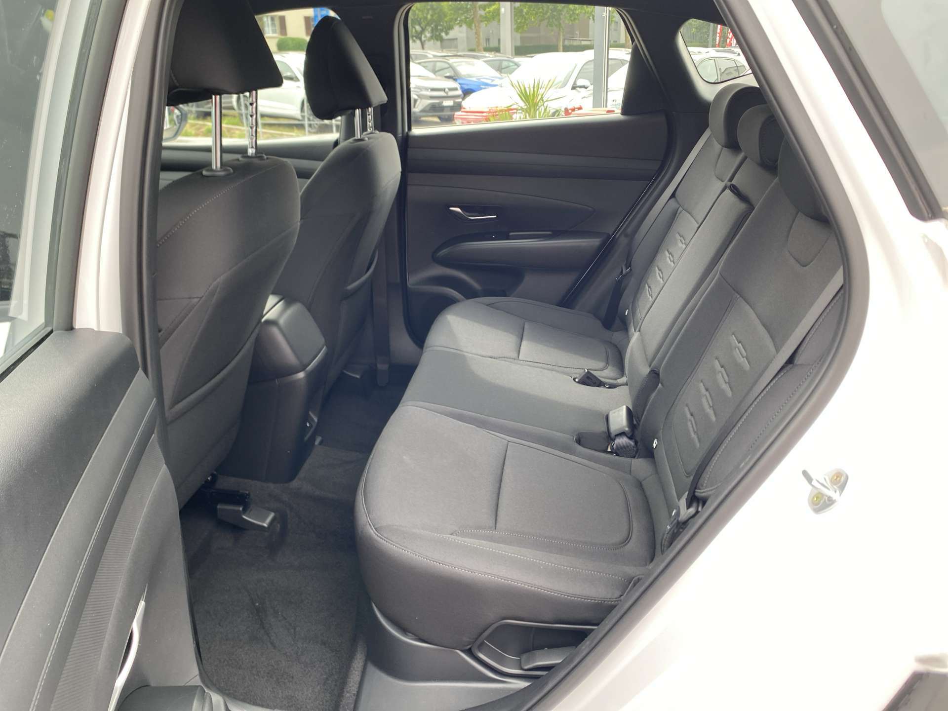 HYUNDAI Tucson 1.6 TGDI HEV Black Line Automat-image-6