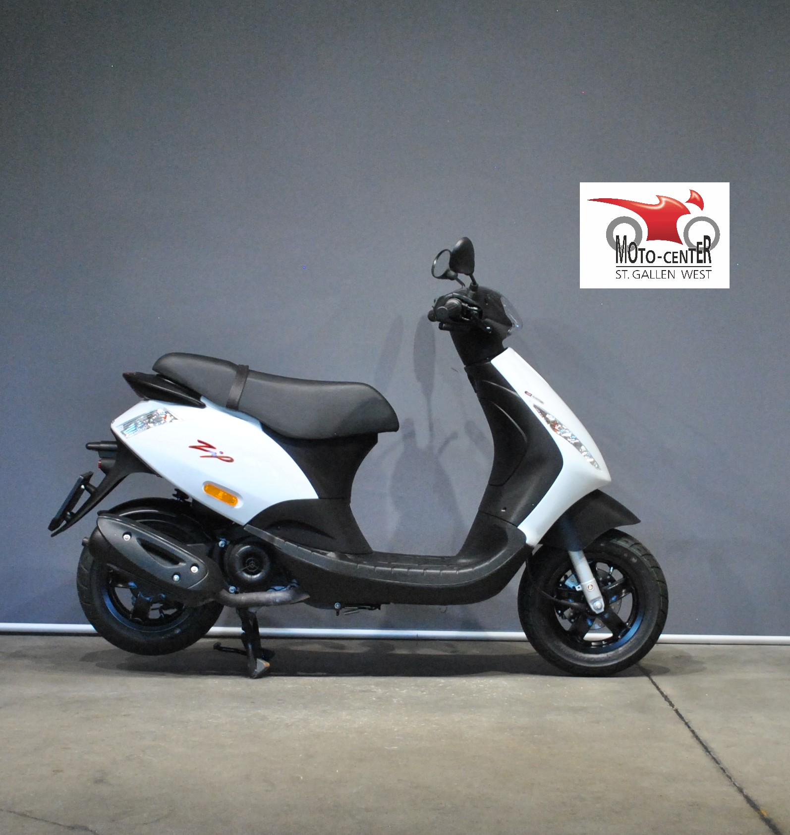 PIAGGIO Zip 50 4-T (45km/h)-image-1