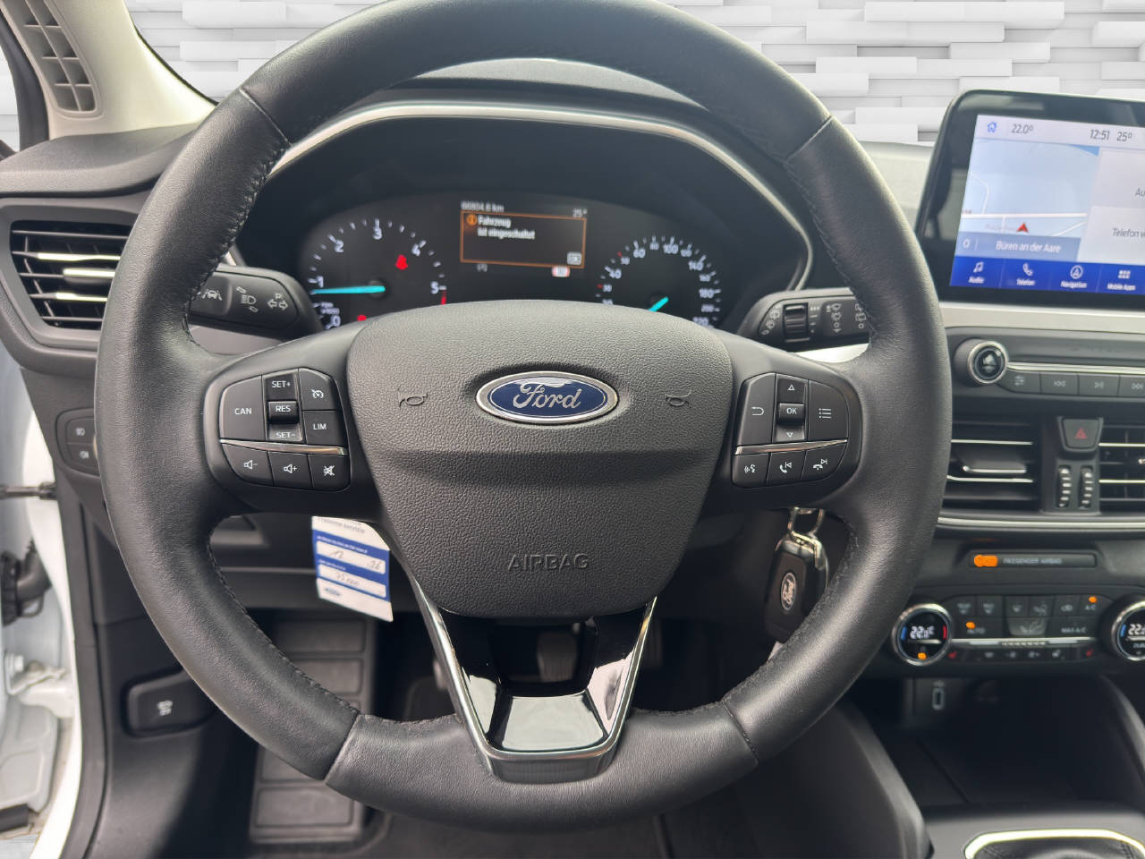 FORD Focus Station Wagon 1.5 EcoBlue 120 Trend+-image-7