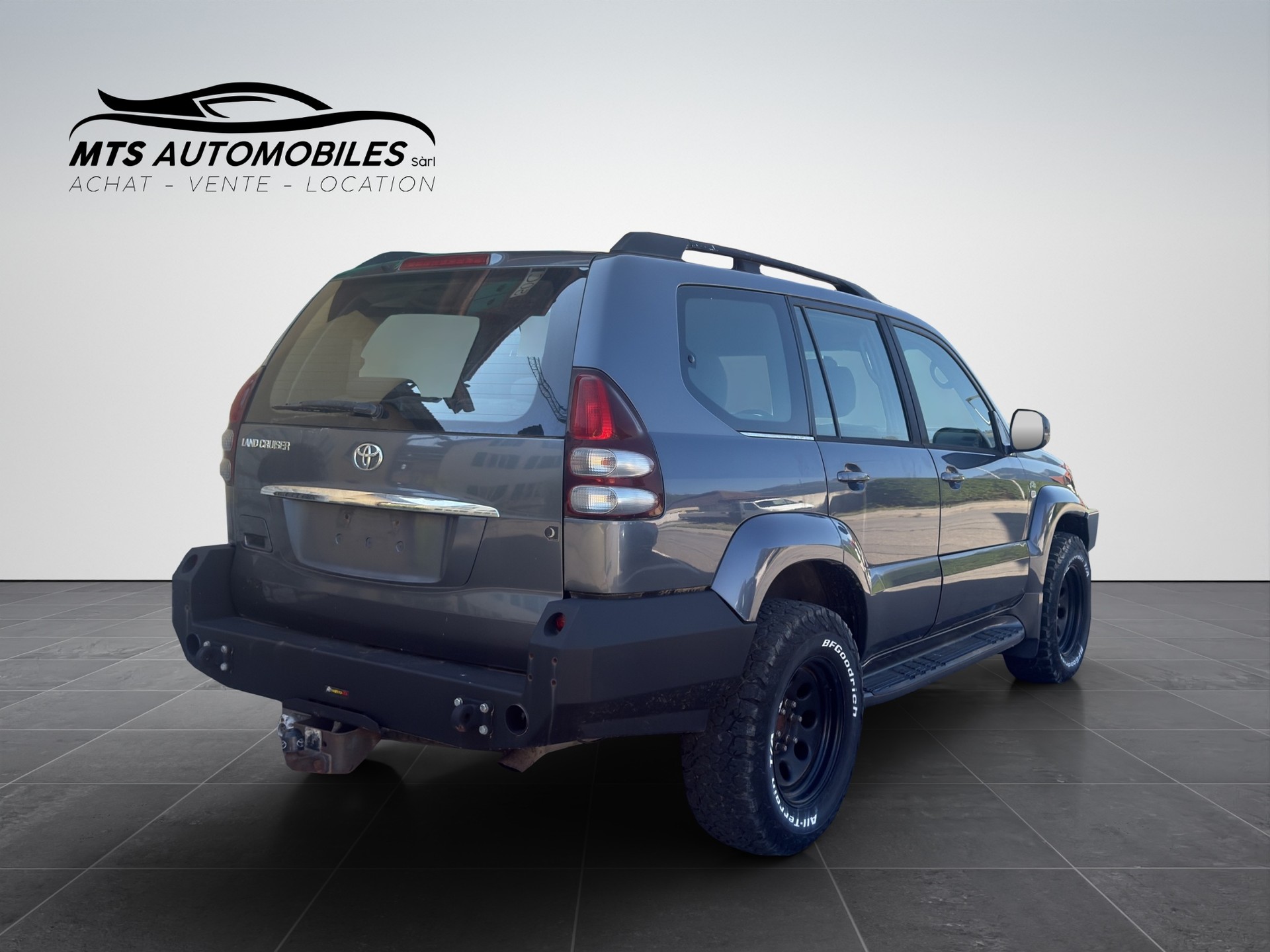 TOYOTA Land Cruiser 3.0 TD Linea Sol-image-5