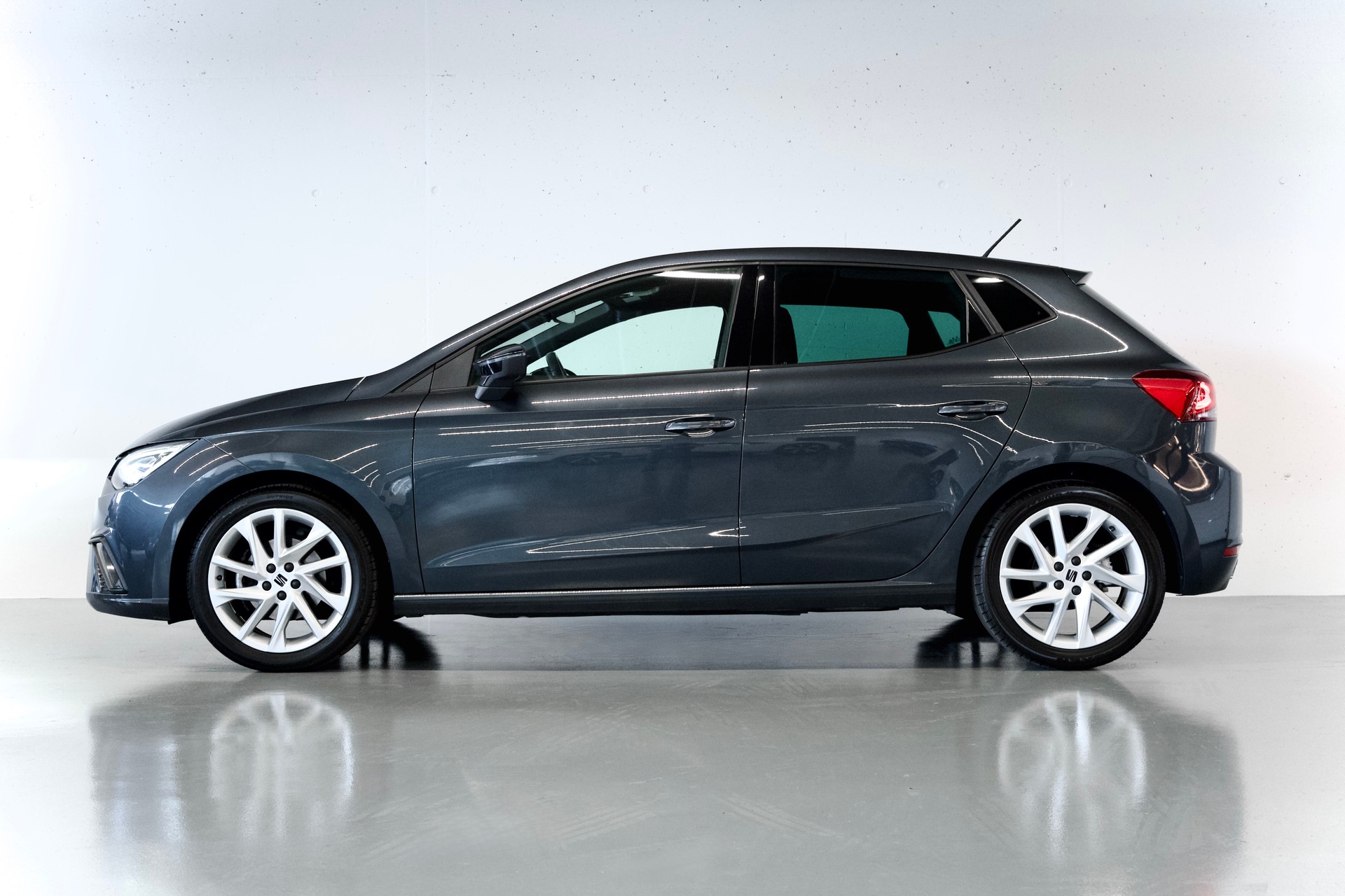 SEAT IBIZA 1.5 EcoTSI DSG | CH-FZG | AUTOMAT | BENZIN-showroom-element-1
