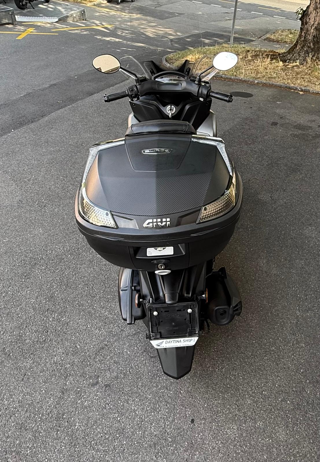 YAMAHA Tricity MW 125 ABS-image-8