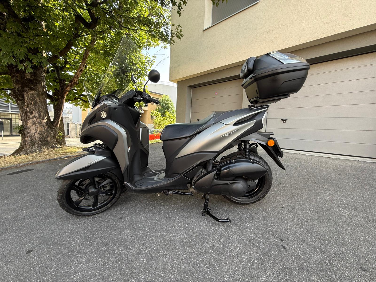 YAMAHA Tricity MW 125 ABS-image-2