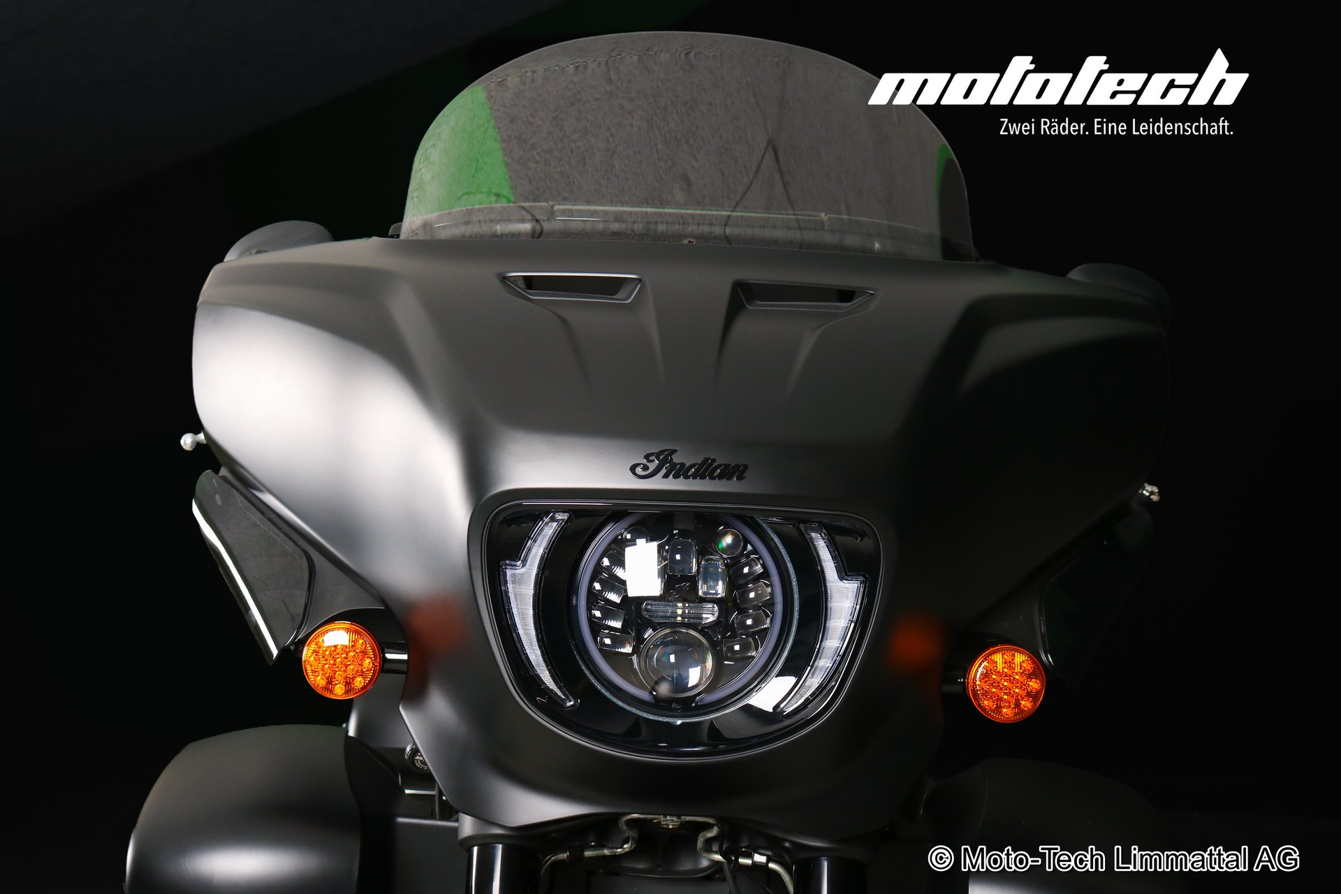 INDIAN Roadmaster Power Plus Dark Horse-image-13