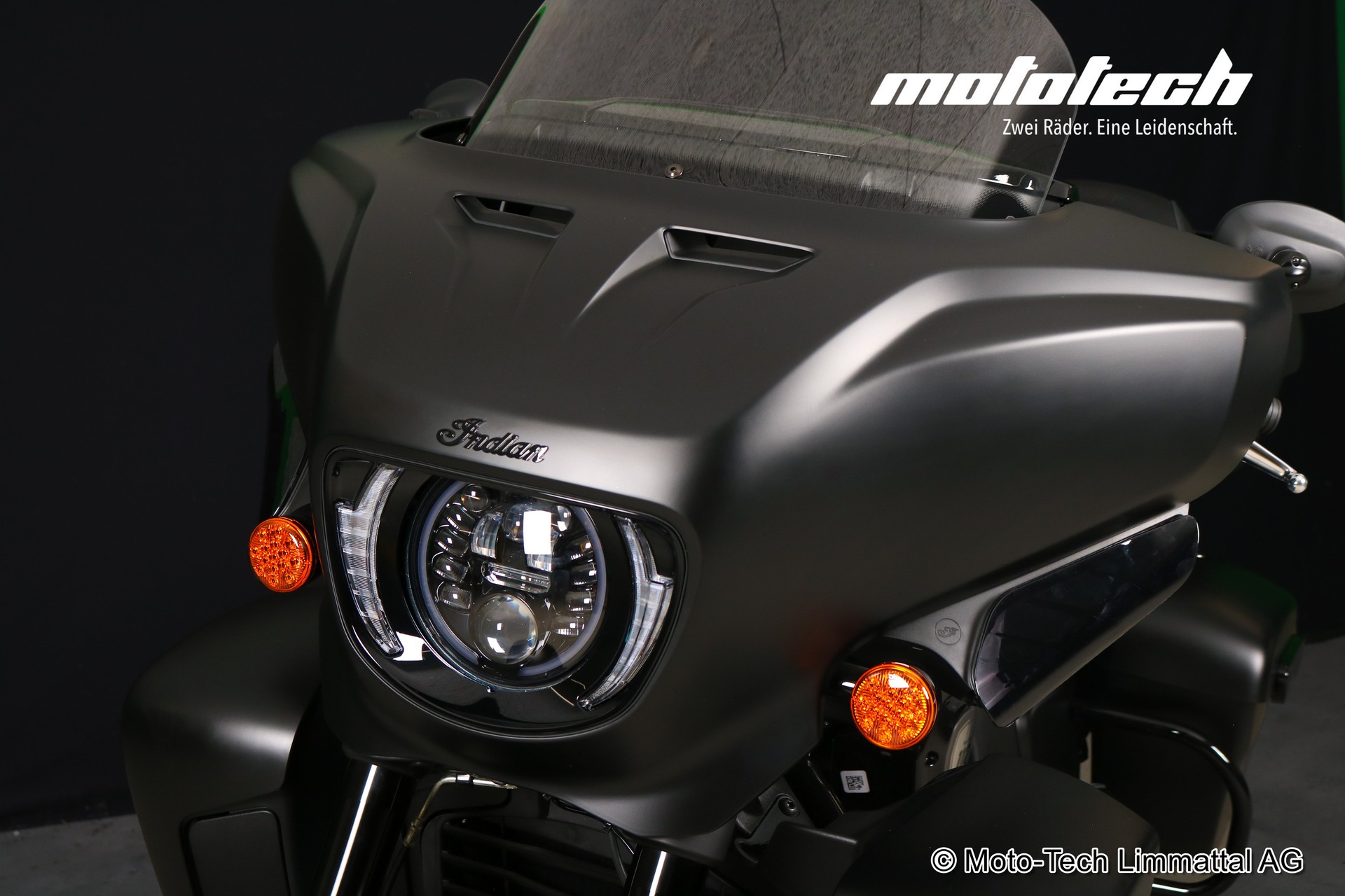 INDIAN Roadmaster Power Plus Dark Horse-image-6