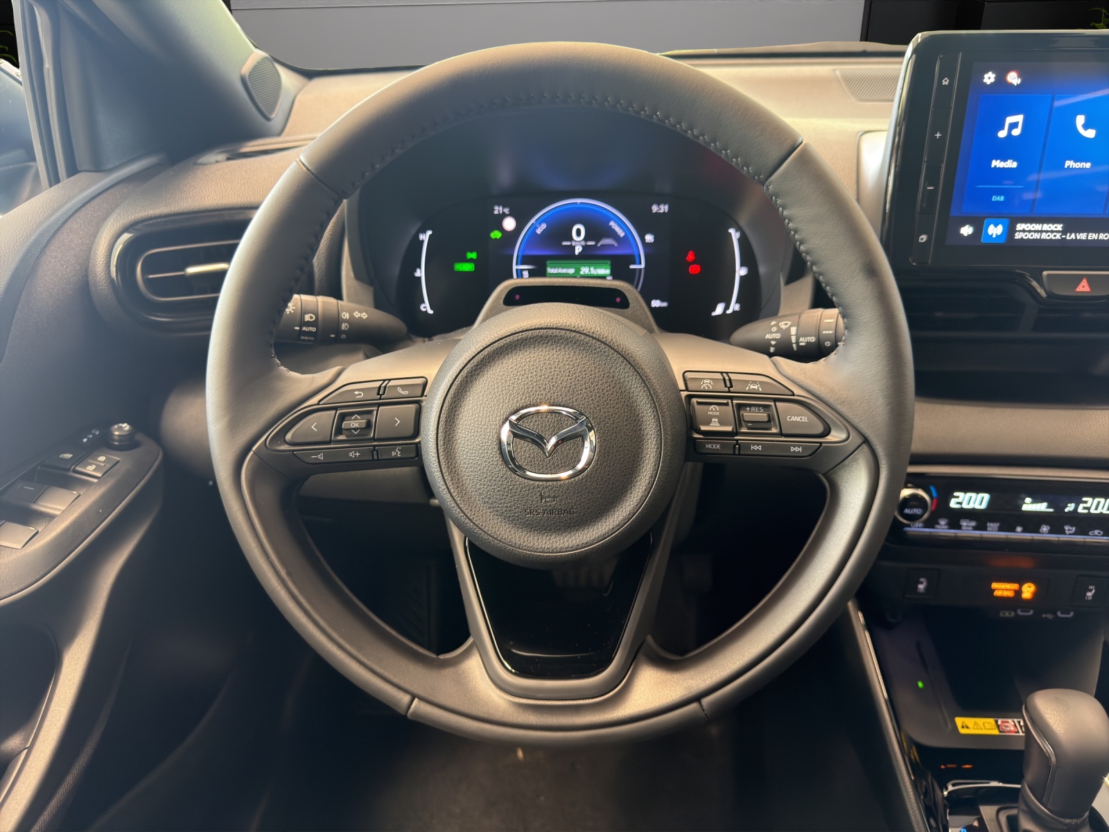 MAZDA 2 Hybrid Homura-image-12