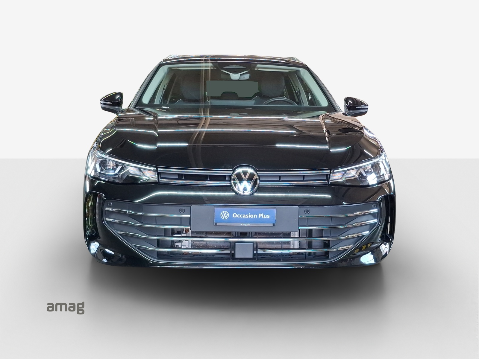 VW Passat Variant 2.0 TDI evo Business 4 Motion DSG-image-6