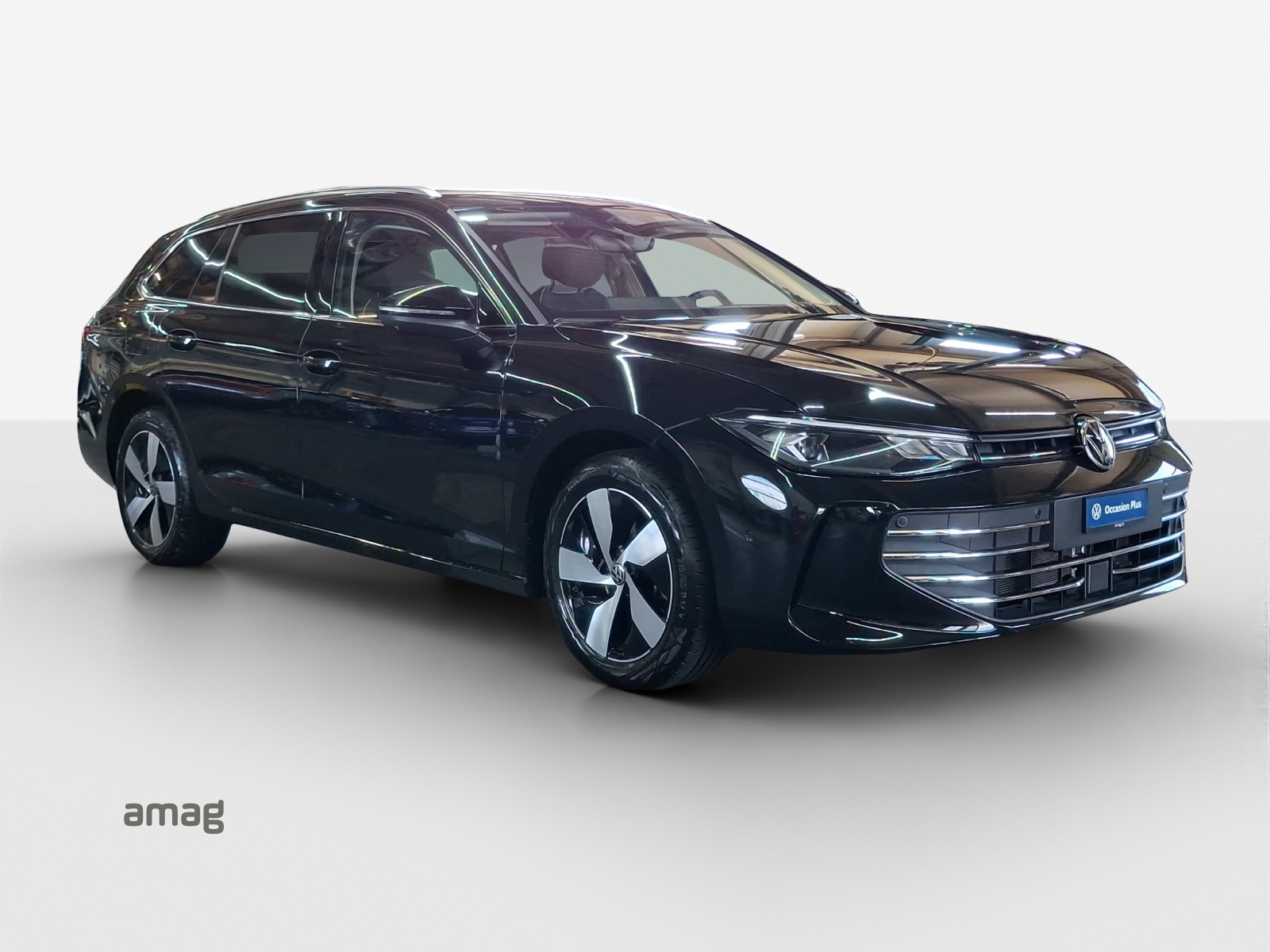 VW Passat Variant 2.0 TDI evo Business 4 Motion DSG-image-5