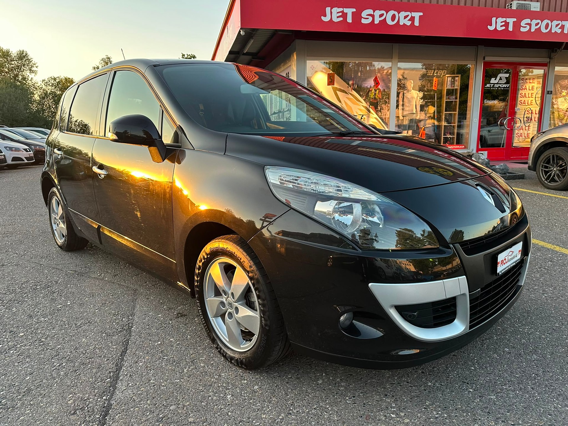RENAULT Scénic 2.0 16V Privilège X-Tronic CVT-showroom-element-3