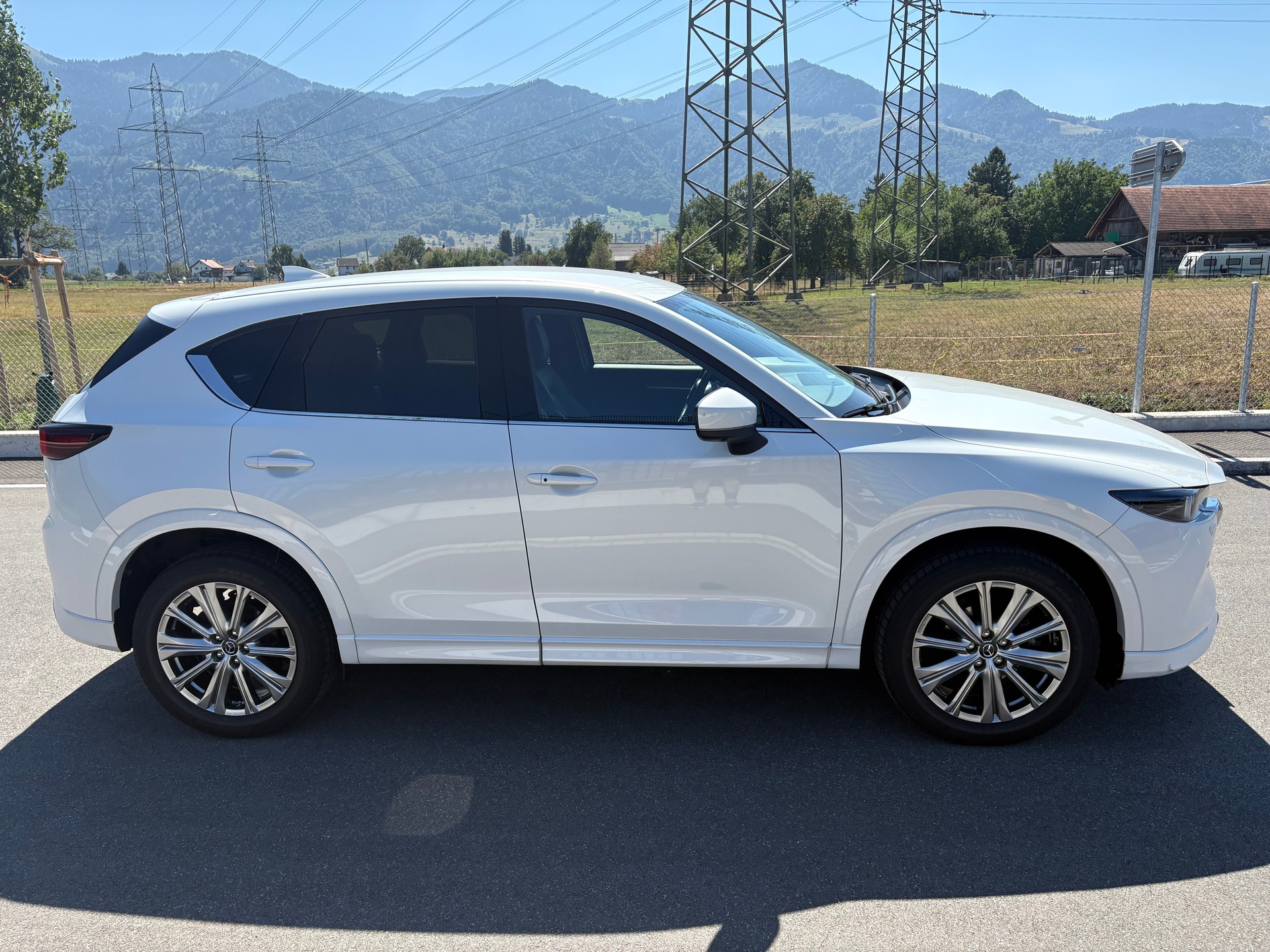MAZDA CX-5 e-Skyactiv-G 194 Takumi AWD Automat-showroom-element-1