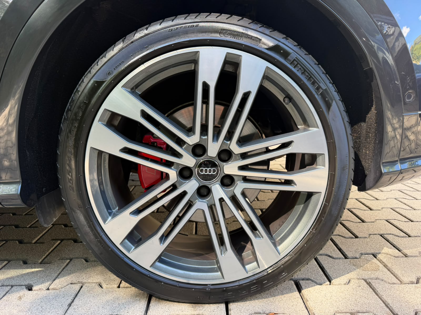 AUDI SQ5 3.0 TFSI quattro S-tronic-image-8