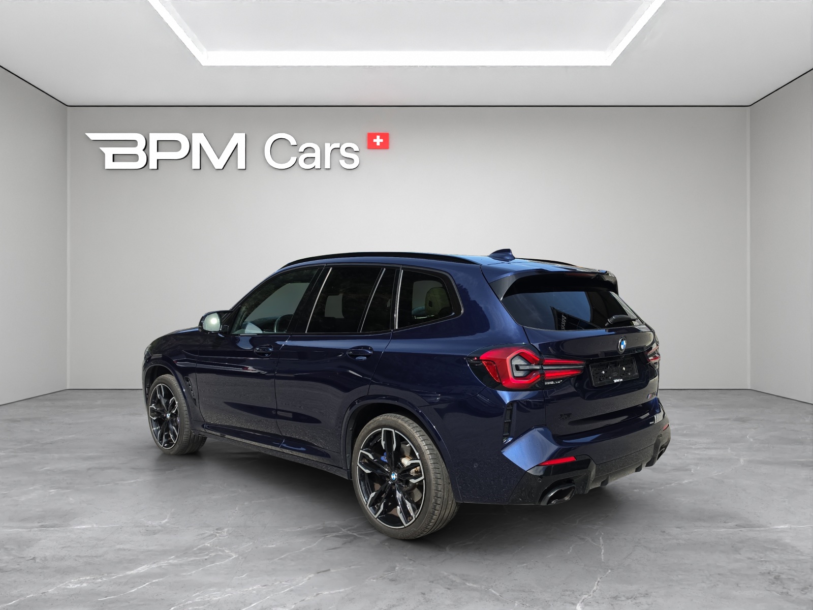 BMW X3 G01 M40i-showroom-element-3