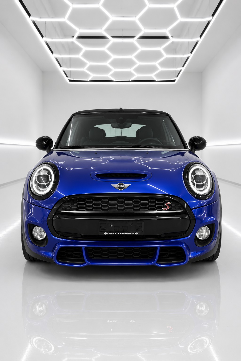 MINI Cooper S Cabriolet DKG-showroom-element-2