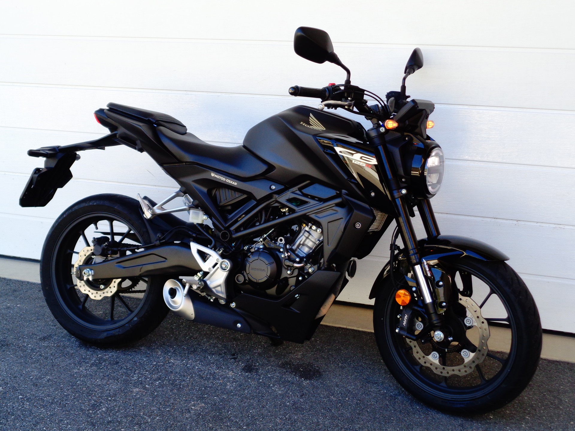 HONDA CB 125 R-image-0