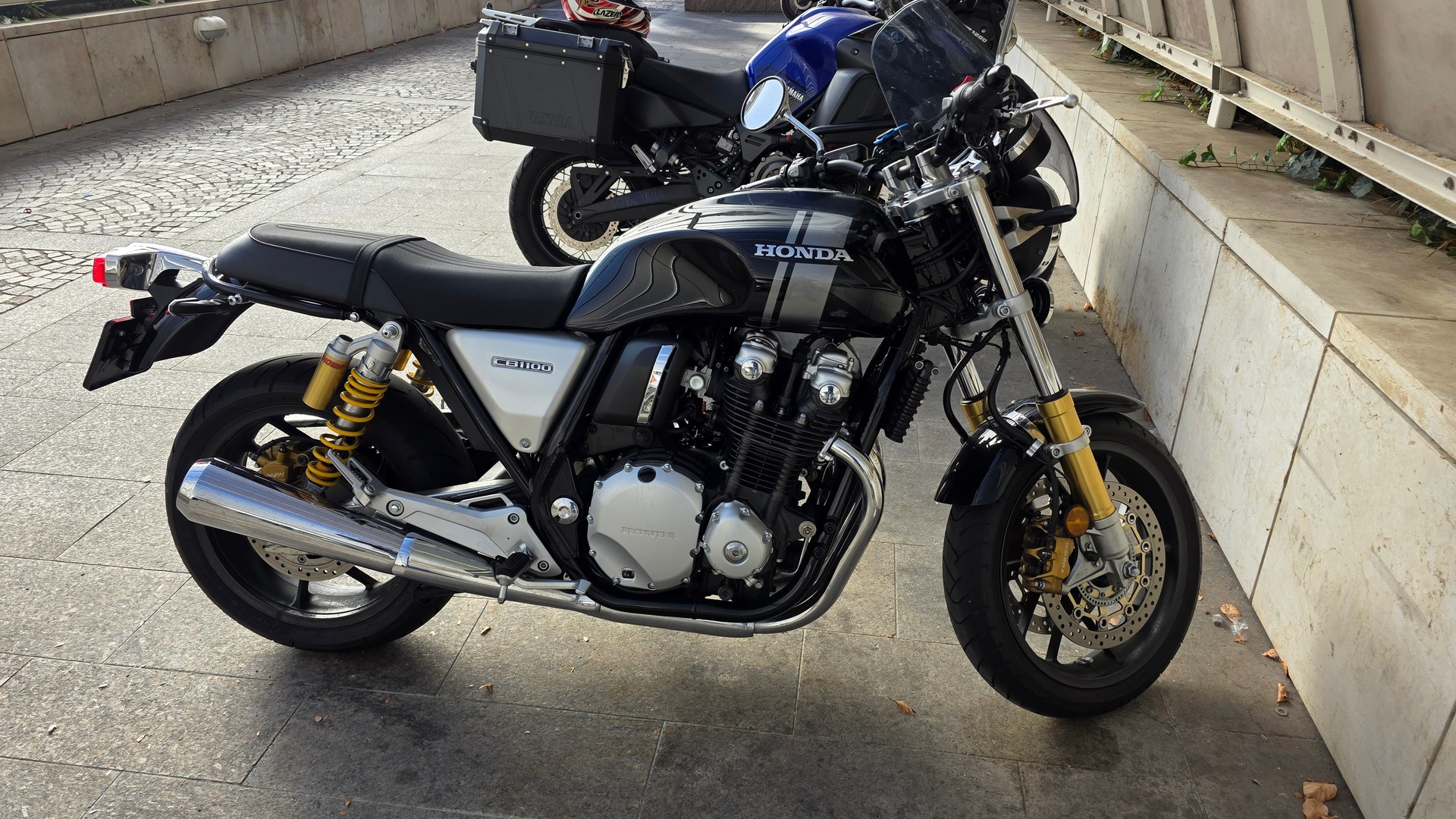 HONDA CB 1100 RS ABS-image-3