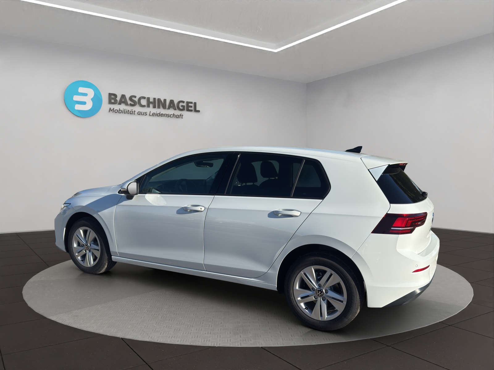VW Golf 1.5 e TSI mHEV Value DSG-showroom-element-2