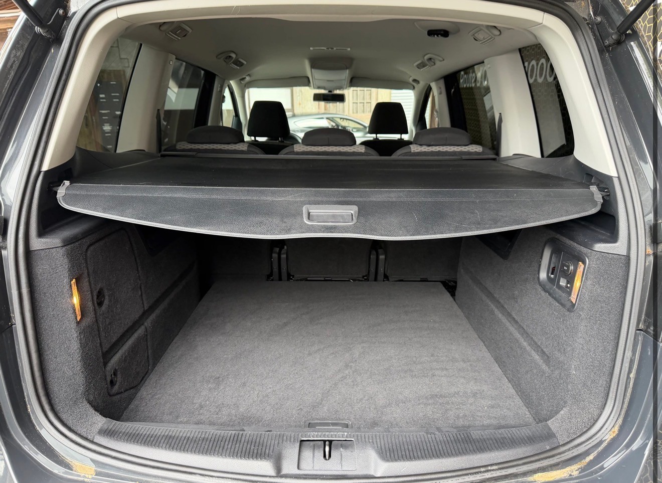 VW Sharan 1.4 TSI BMT Comfortline DSG-image-6