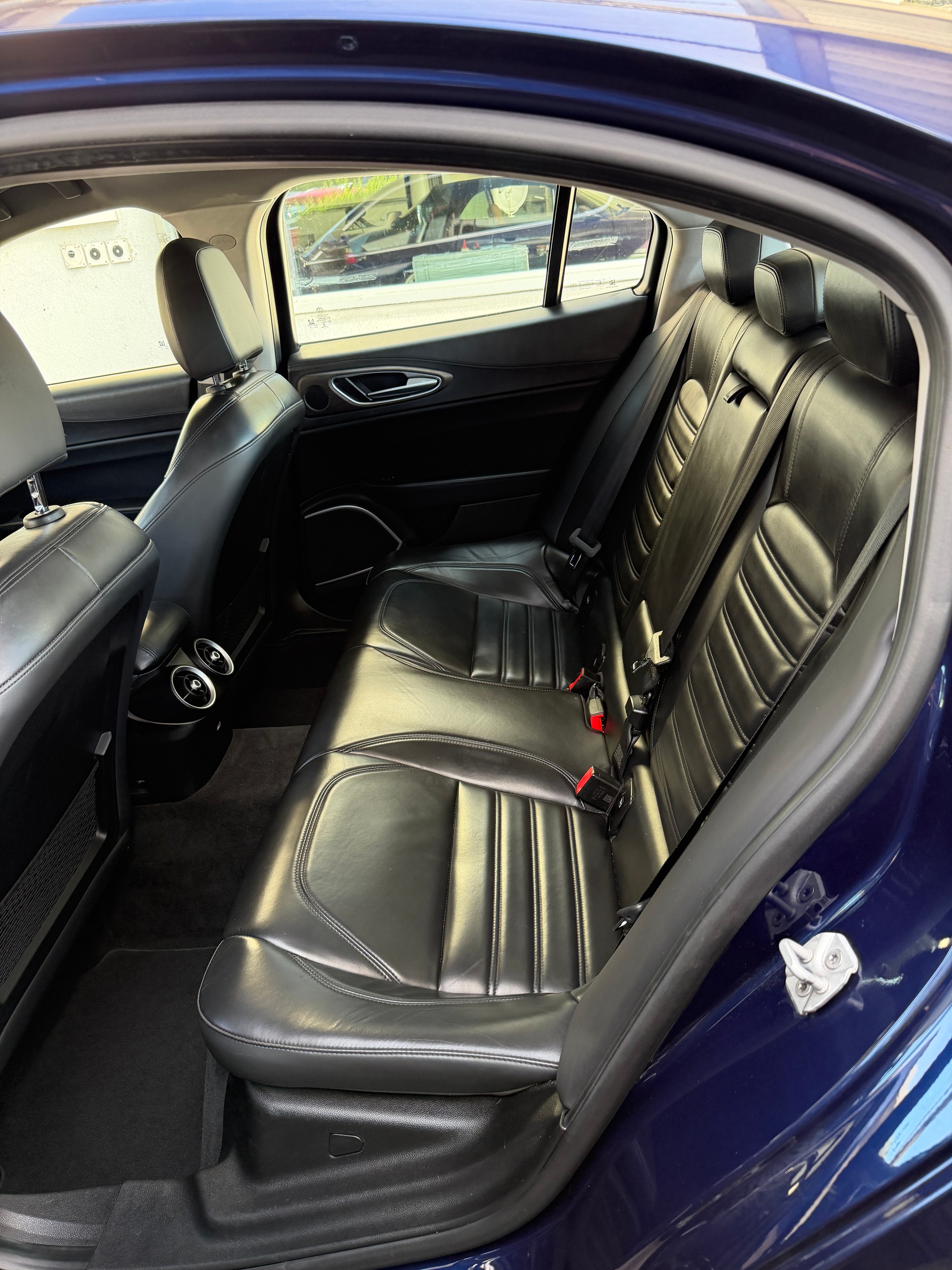ALFA ROMEO Giulia 2.2 JTDM Super Automatic-image-13
