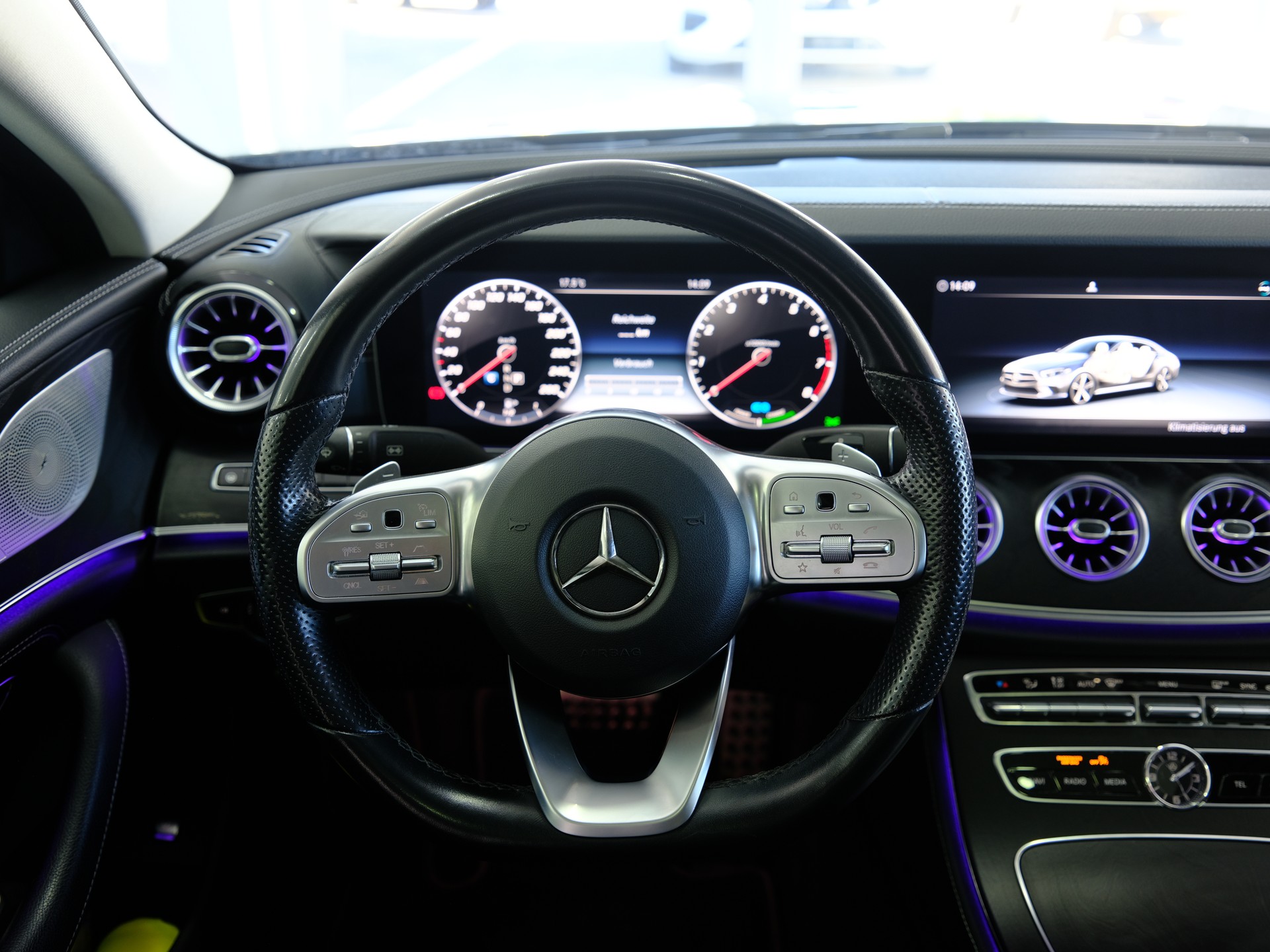 MERCEDES-BENZ CLS 350 AMG Line 9G-Tronic *360° Kamera* *Burmester*-image-25