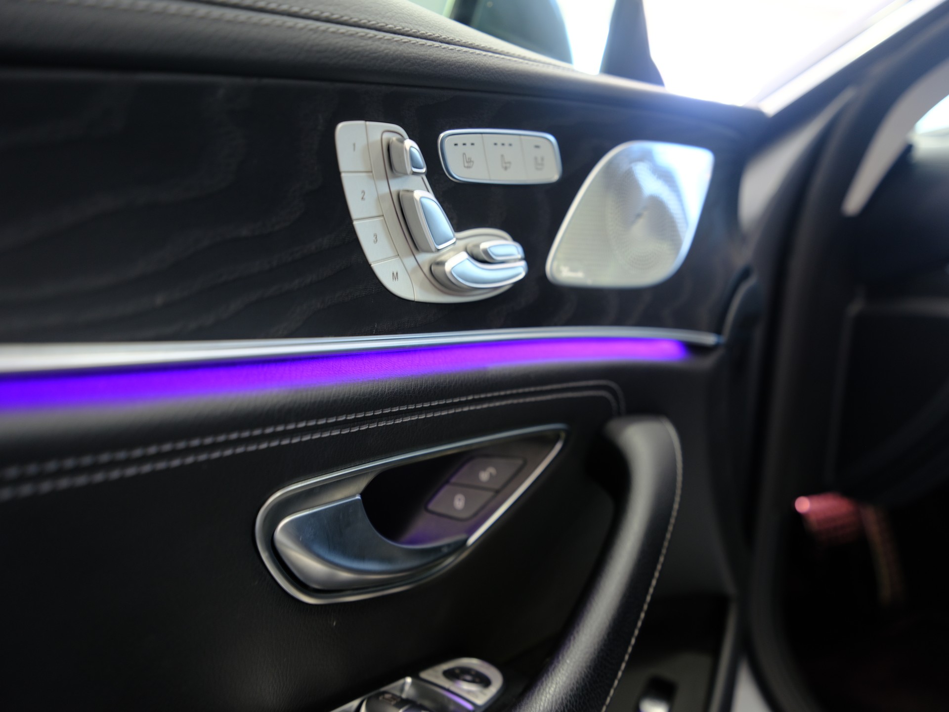 MERCEDES-BENZ CLS 350 AMG Line 9G-Tronic *360° Kamera* *Burmester*-image-18