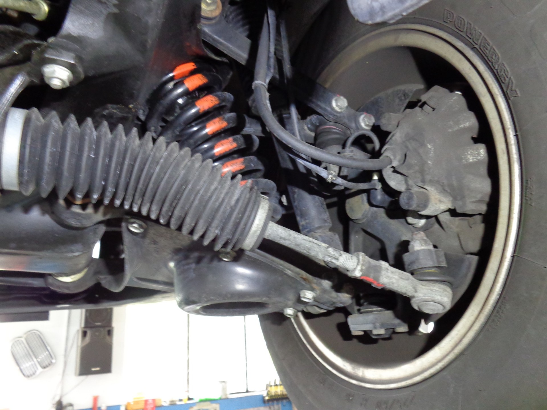 DAIMLER 4.0 Six-image-12