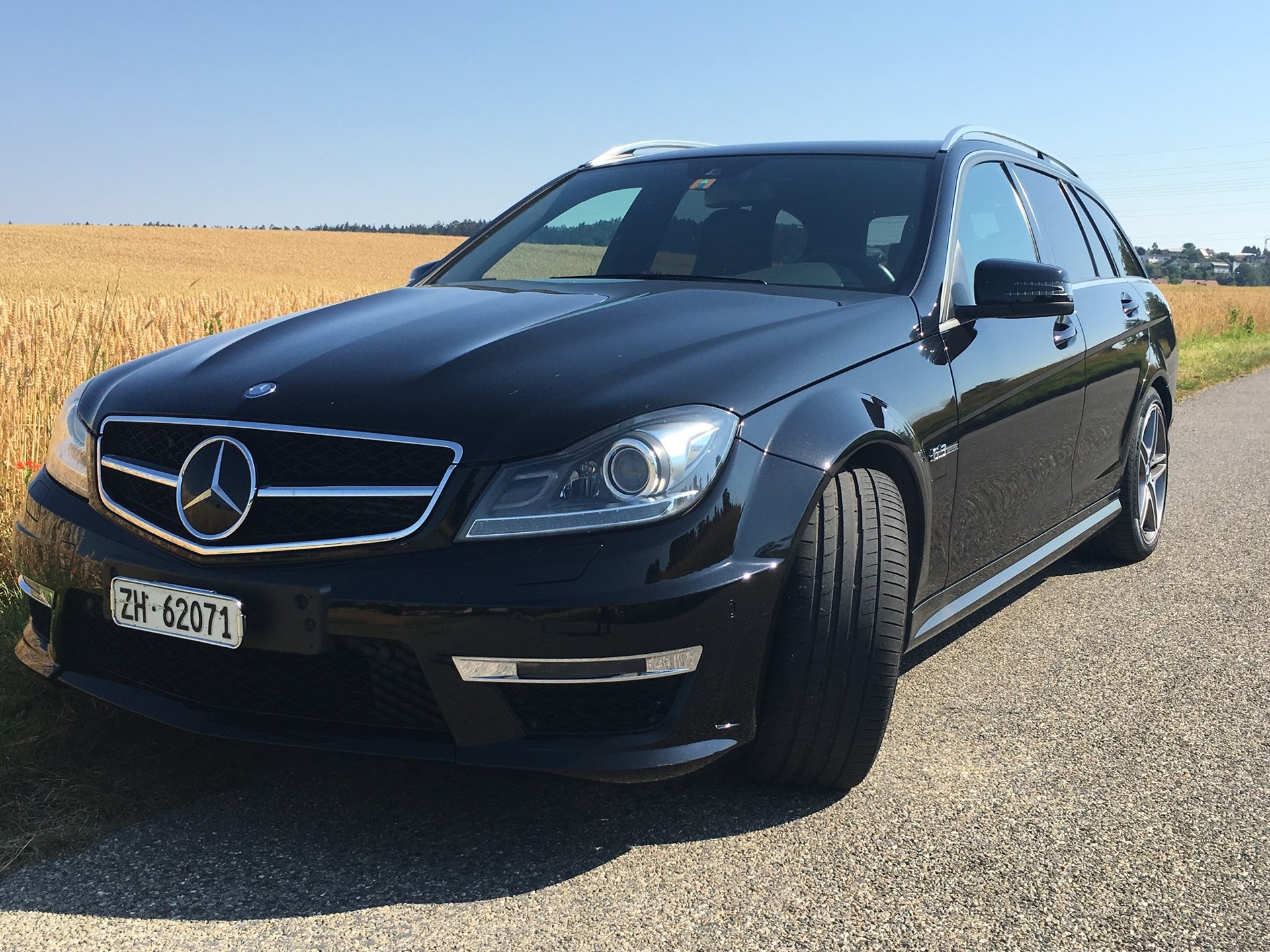 MERCEDES-BENZ C 63 AMG Avantgarde Speedshift MCT-image-2