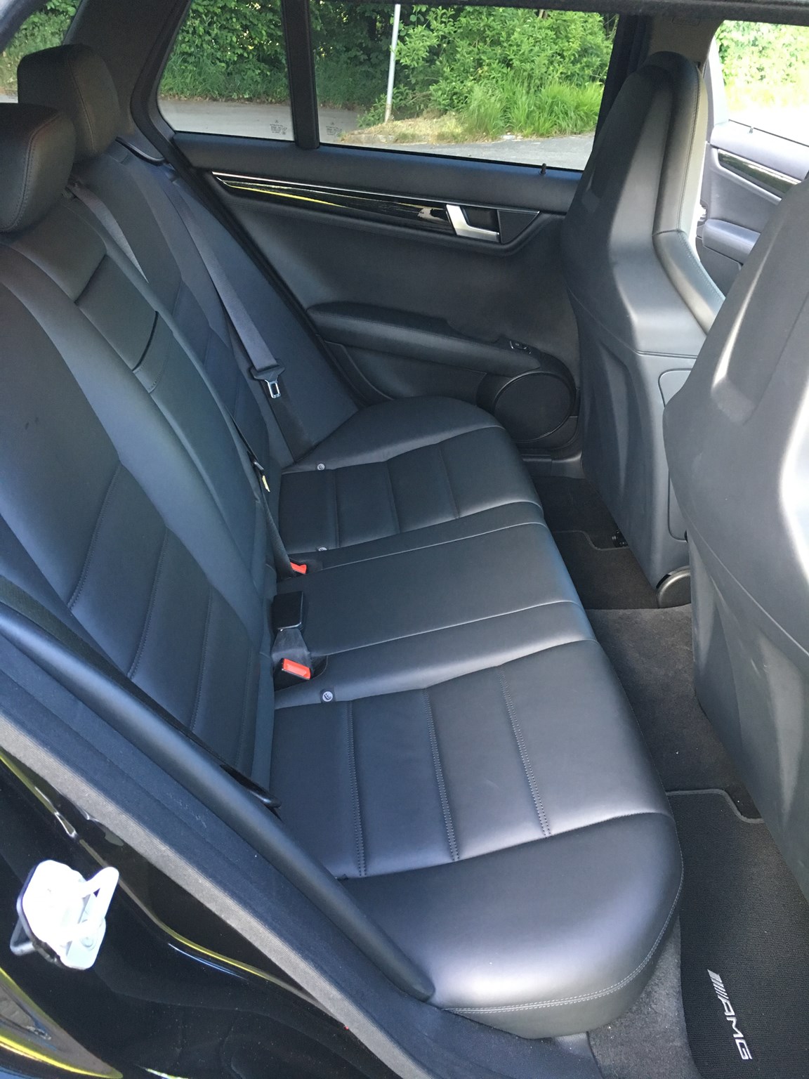 MERCEDES-BENZ C 63 AMG Avantgarde Speedshift MCT-image-6