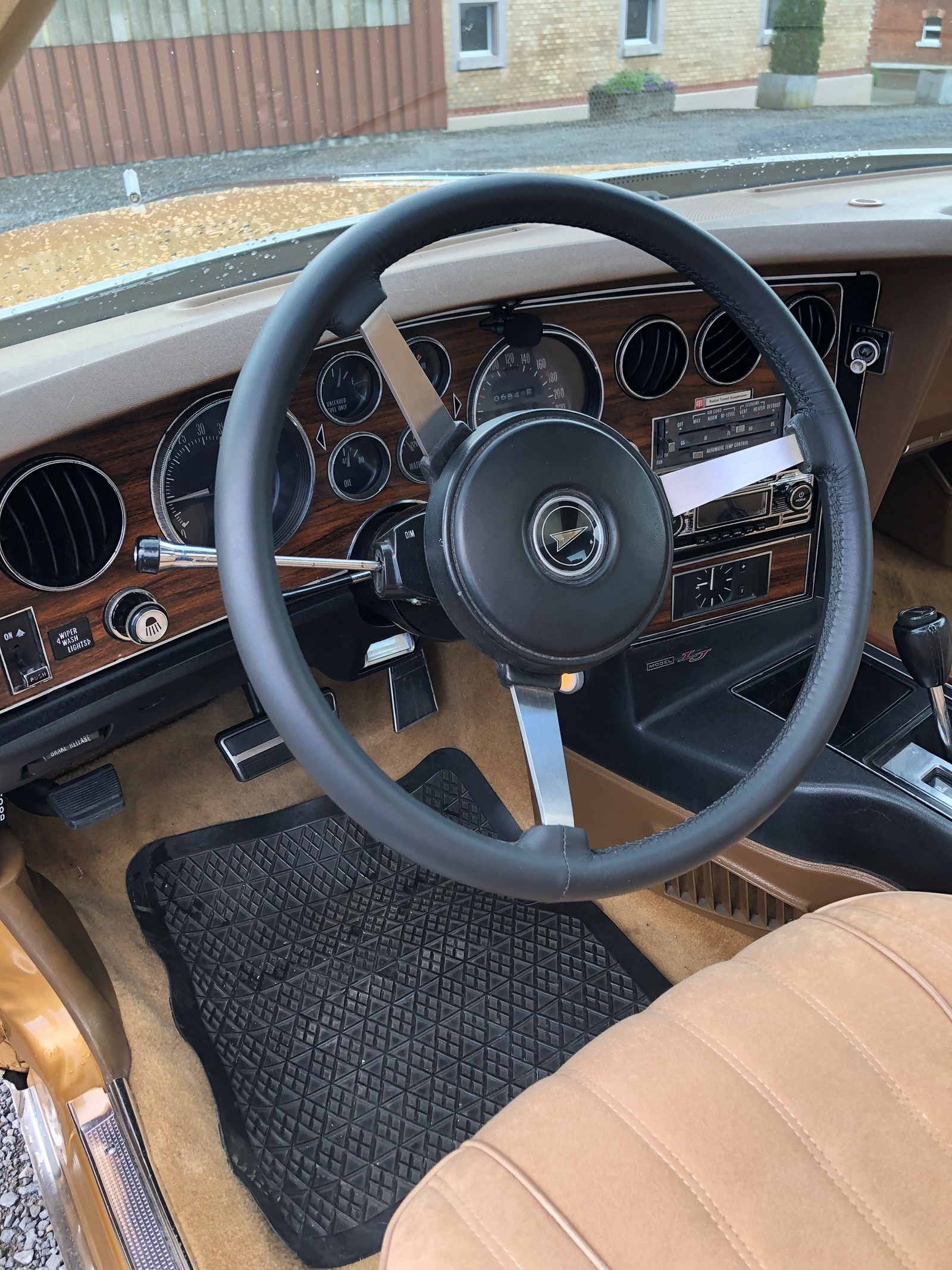 PONTIAC GRAND-PRIX-image-6