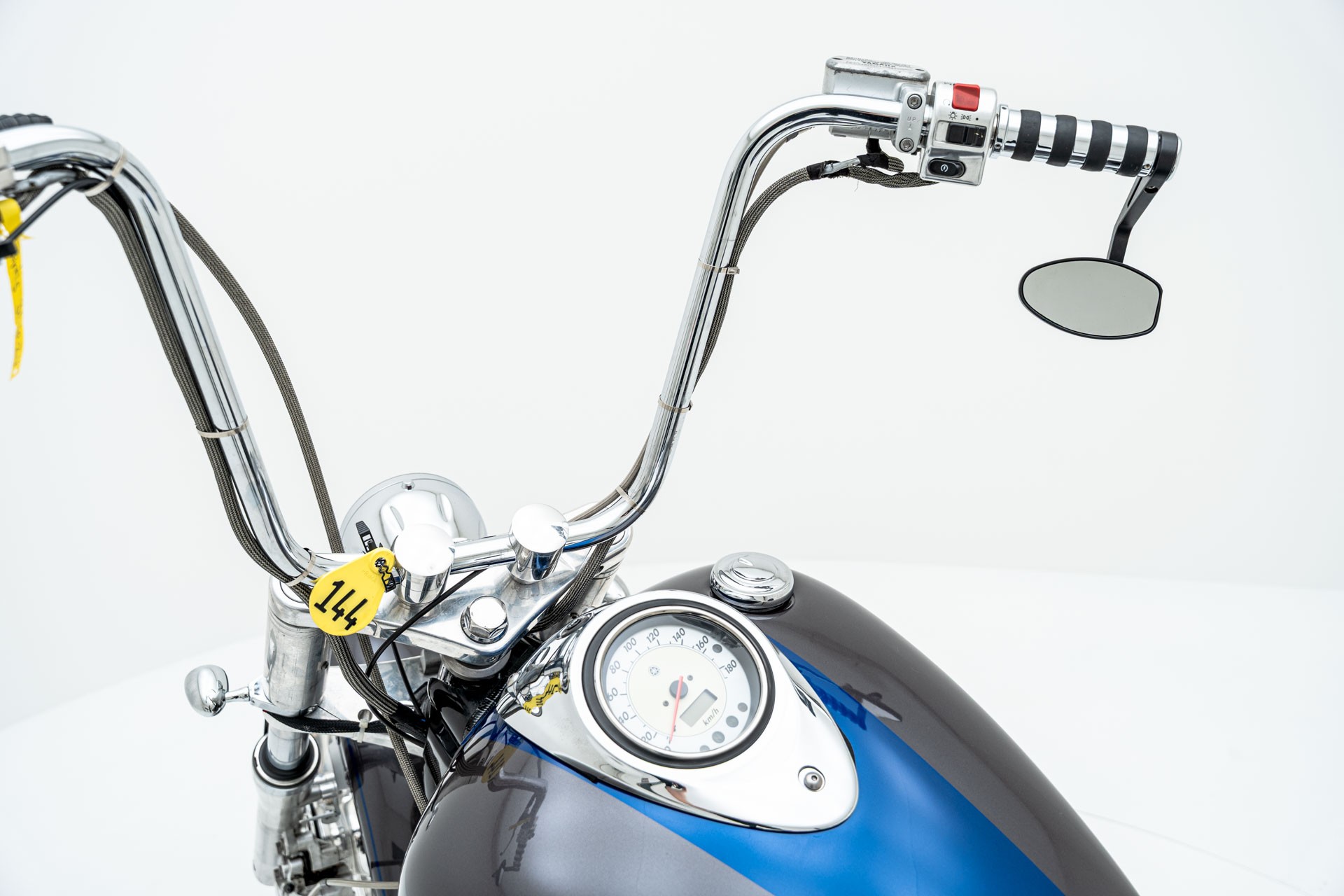 YAMAHA XVS 1100 Drag Star-image-7