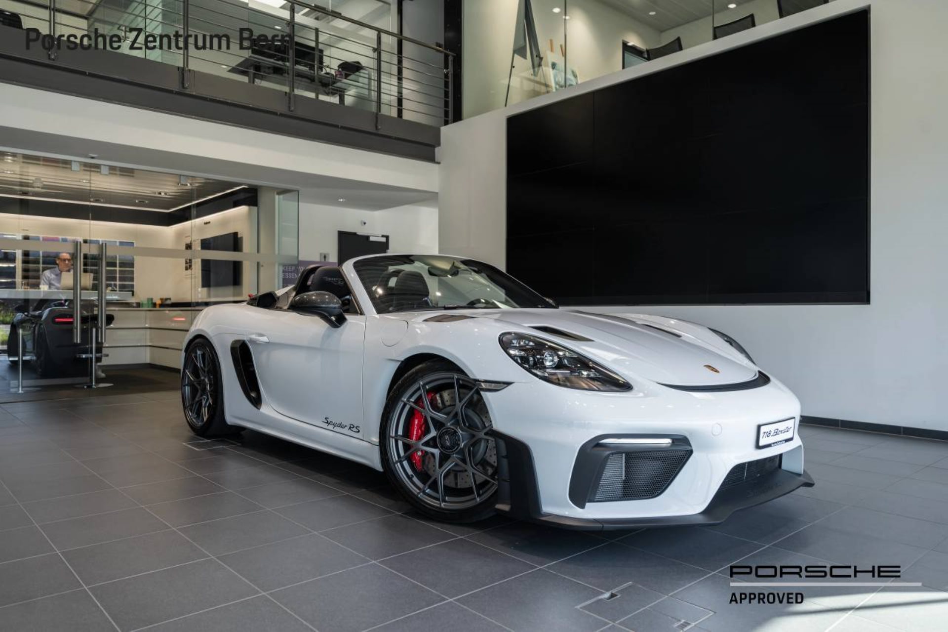 PORSCHE 718 Spyder RS-image-0