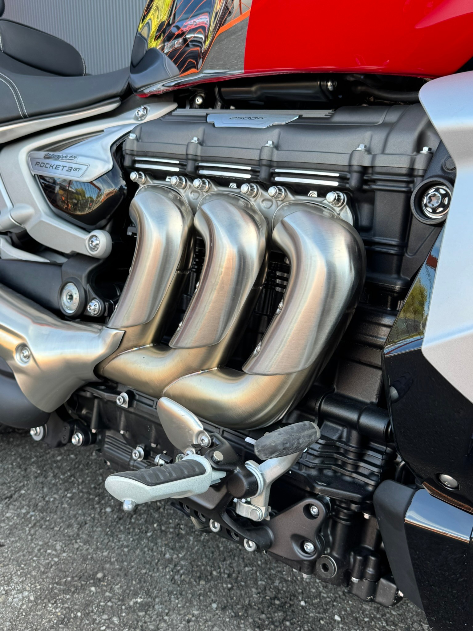 TRIUMPH Rocket 3 GT Special Edition-image-7