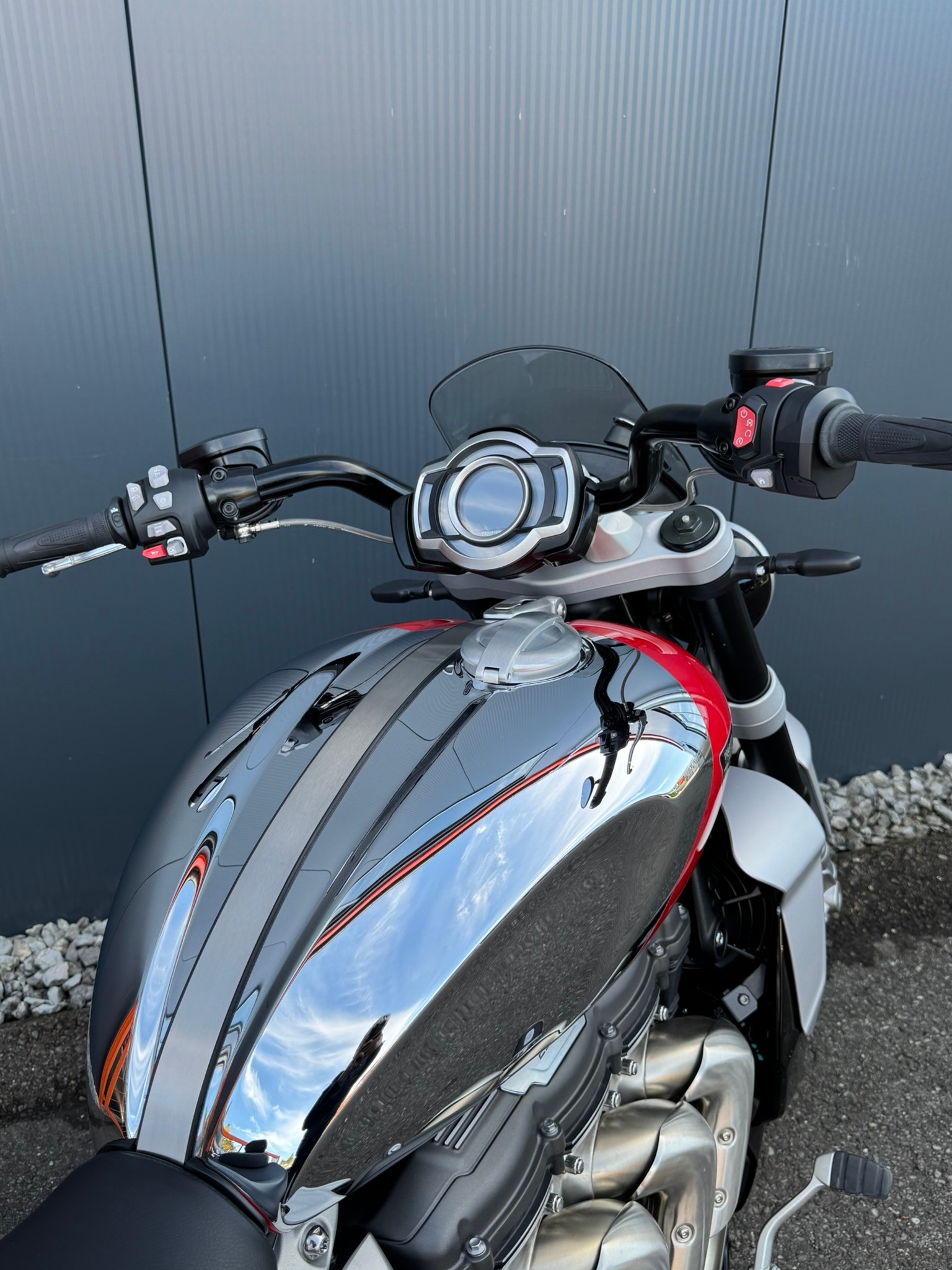 TRIUMPH Rocket 3 GT Special Edition-image-5