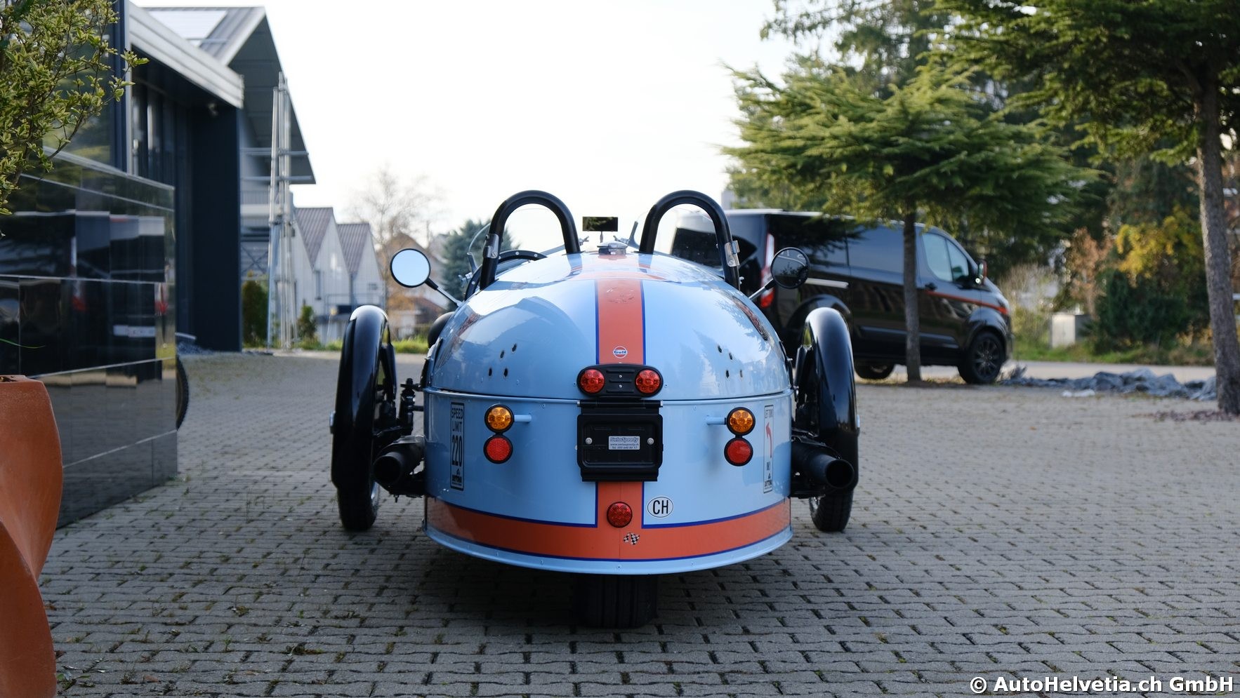 MORGAN THREEWHEELER - Gulf Edition-image-8