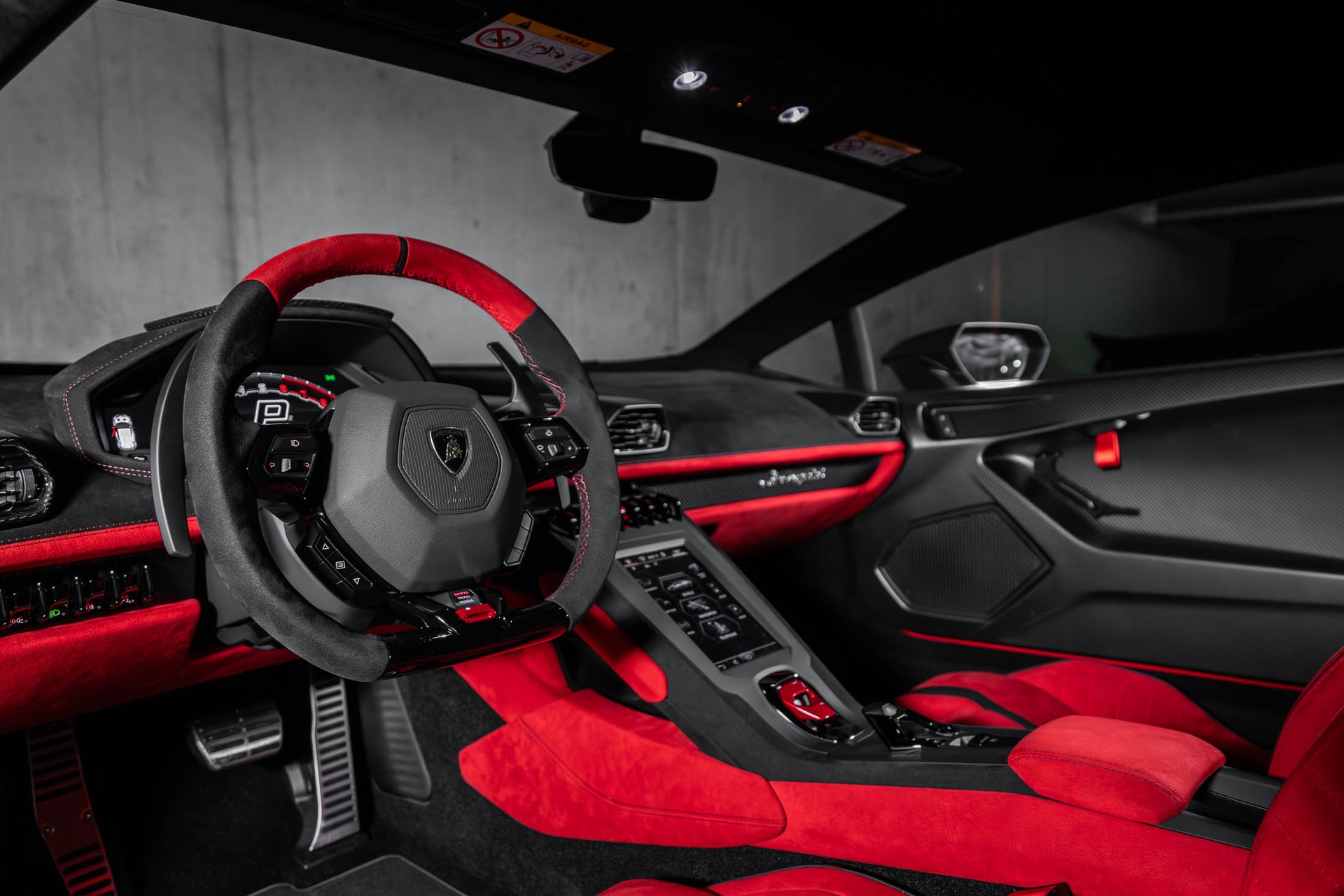 LAMBORGHINI Huracan STO Coupé DCT RWD-image-21
