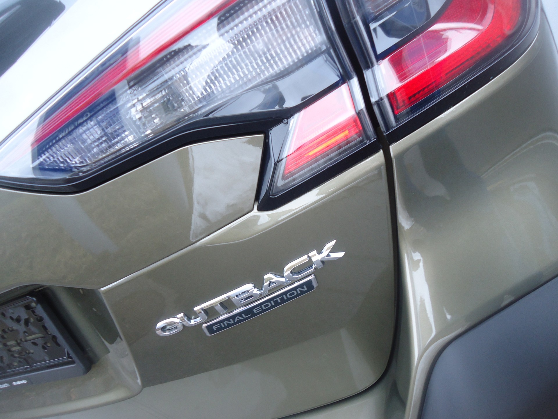 SUBARU Outback 2.5 Final Edition-image-10